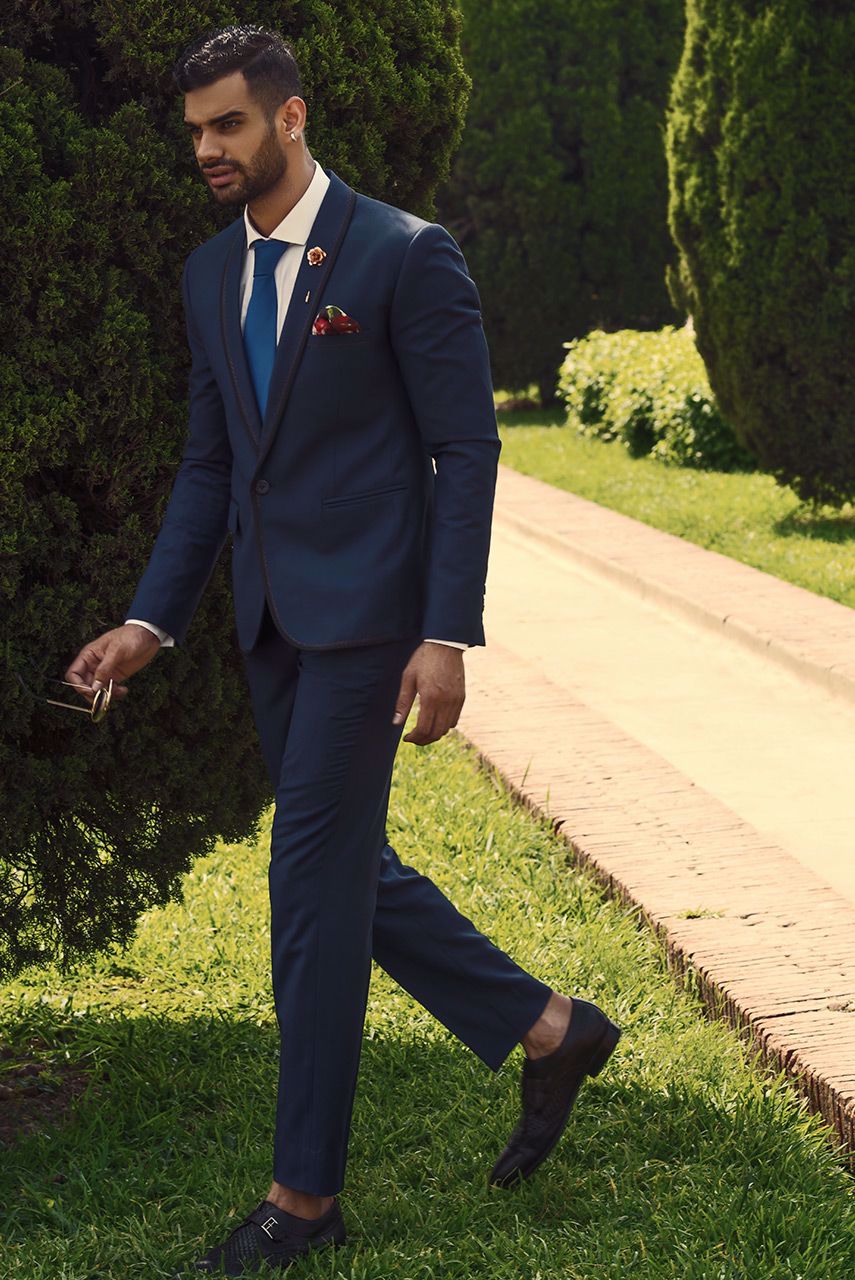 Navy Blue Herringbone Wool Blend Suit (2-Piece) - Image 3