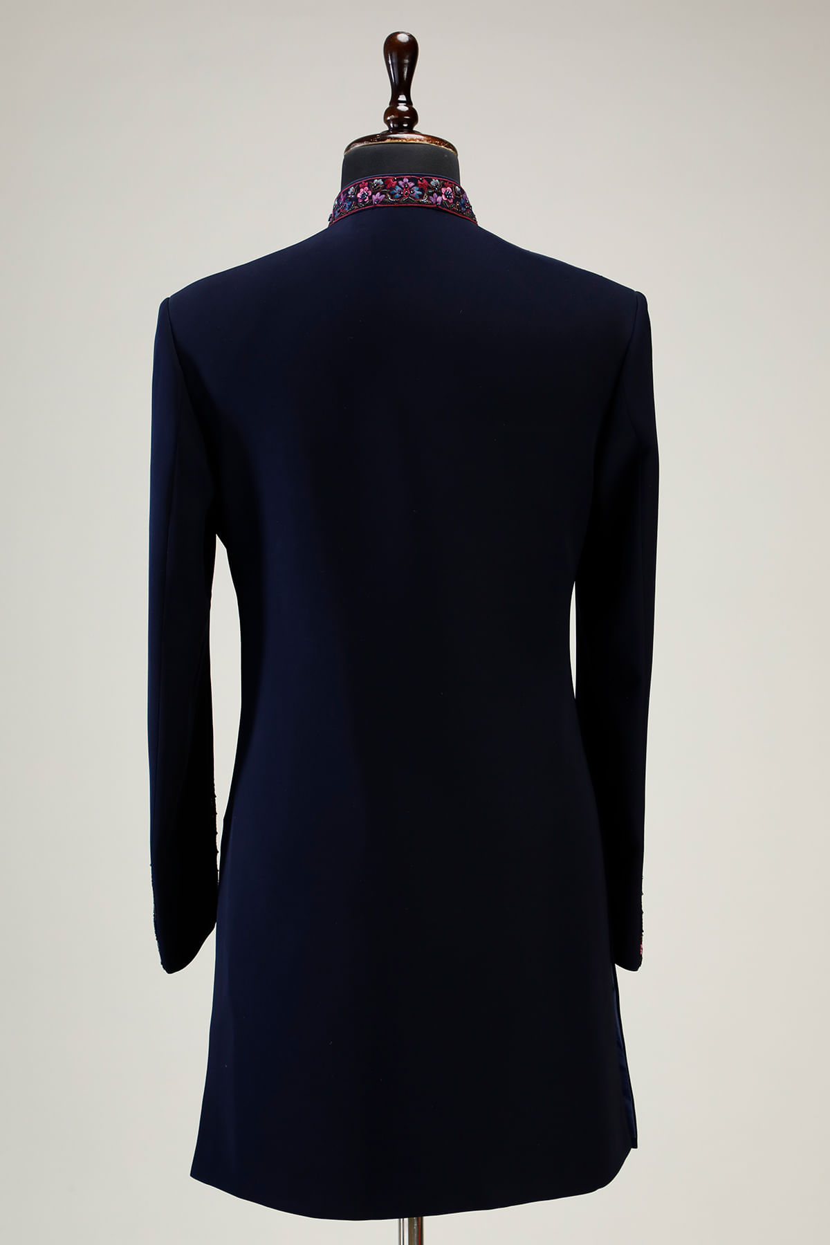 Navy Blue Resham Embroidered Silk Indo-Western Sherwani (1-Pc) - Image 4