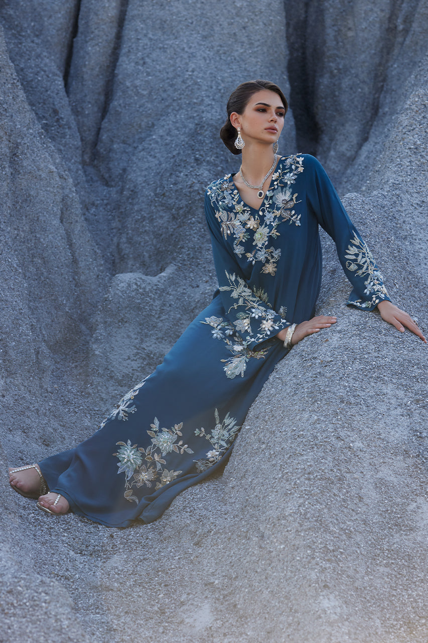 Pakistani Navy 3D Floral Raw Silk Kaftan (1-Pc) - Image 1