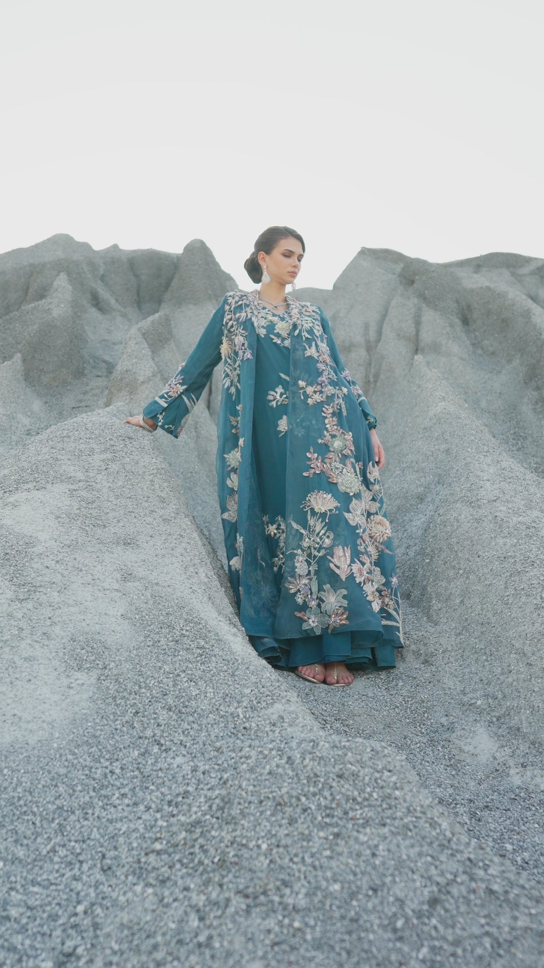 Pakistani Navy 3D Floral Raw Silk Kaftan (1-Pc) - Image 3