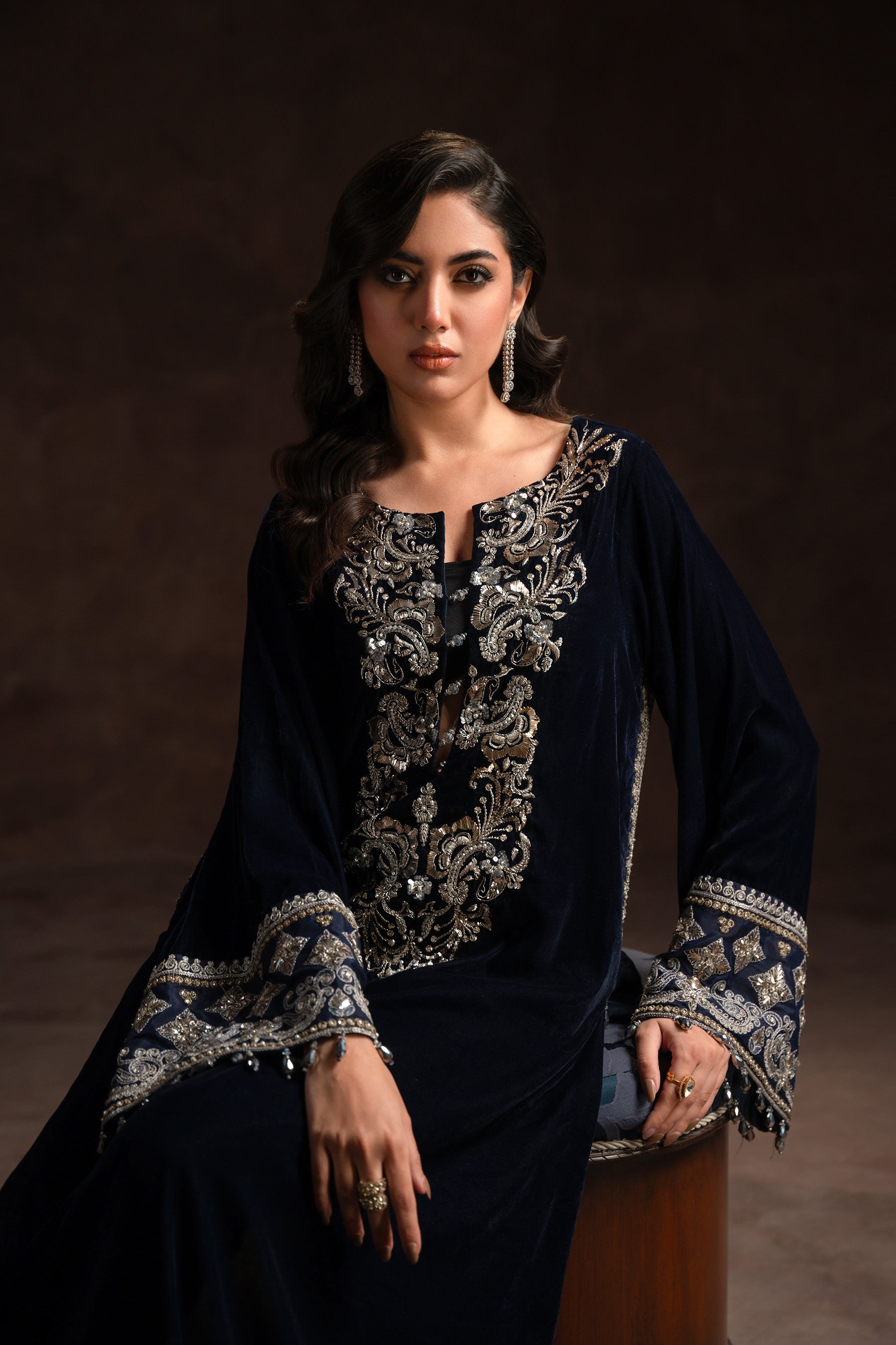 Pakistani Navy Blue Mukesh Badla Velvet Kaftan (3-Piece) - Image 12