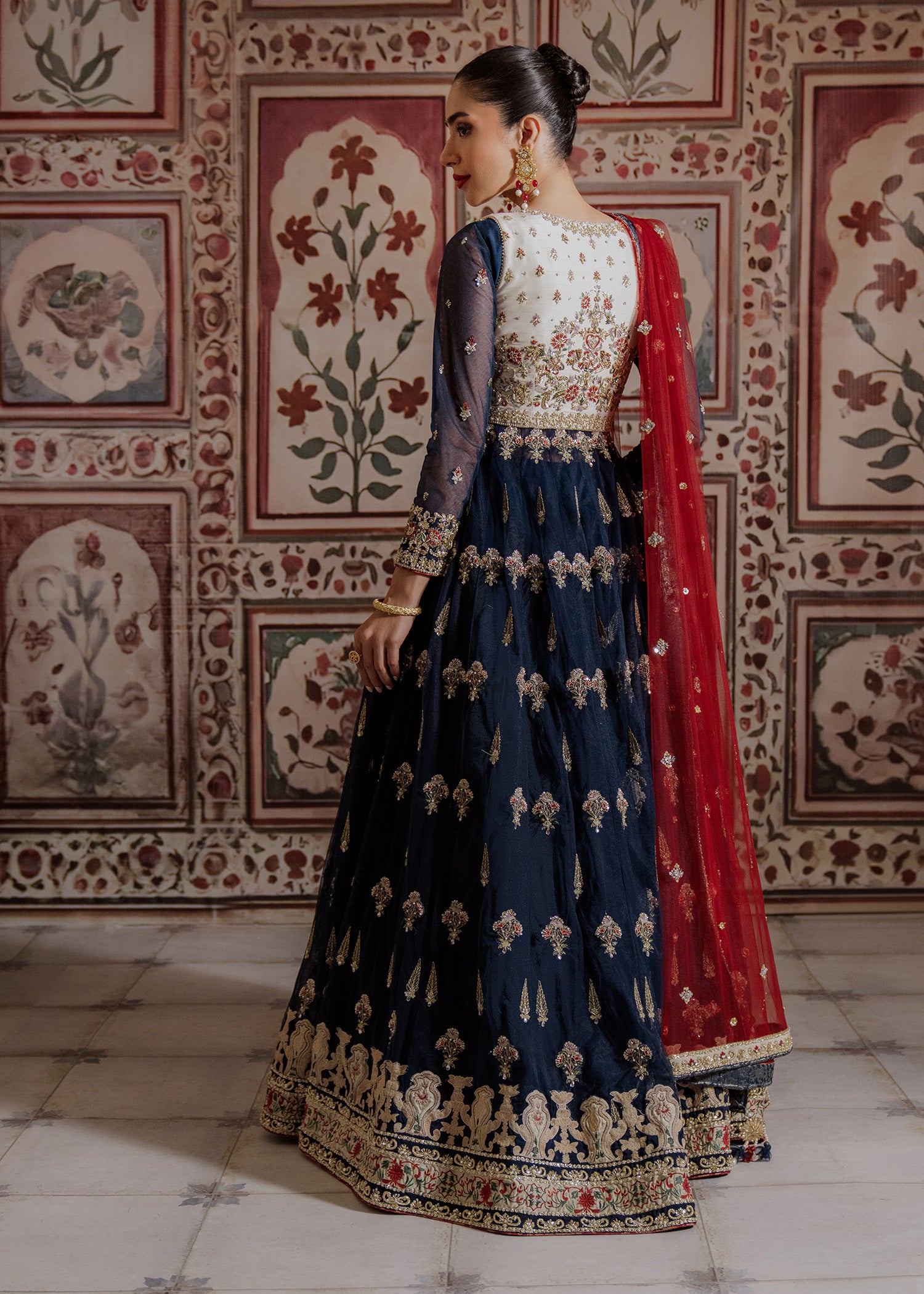 Pakistani Deep Navy Embroidered Net & Raw Silk Lehenga (3-Piece) - Image 6