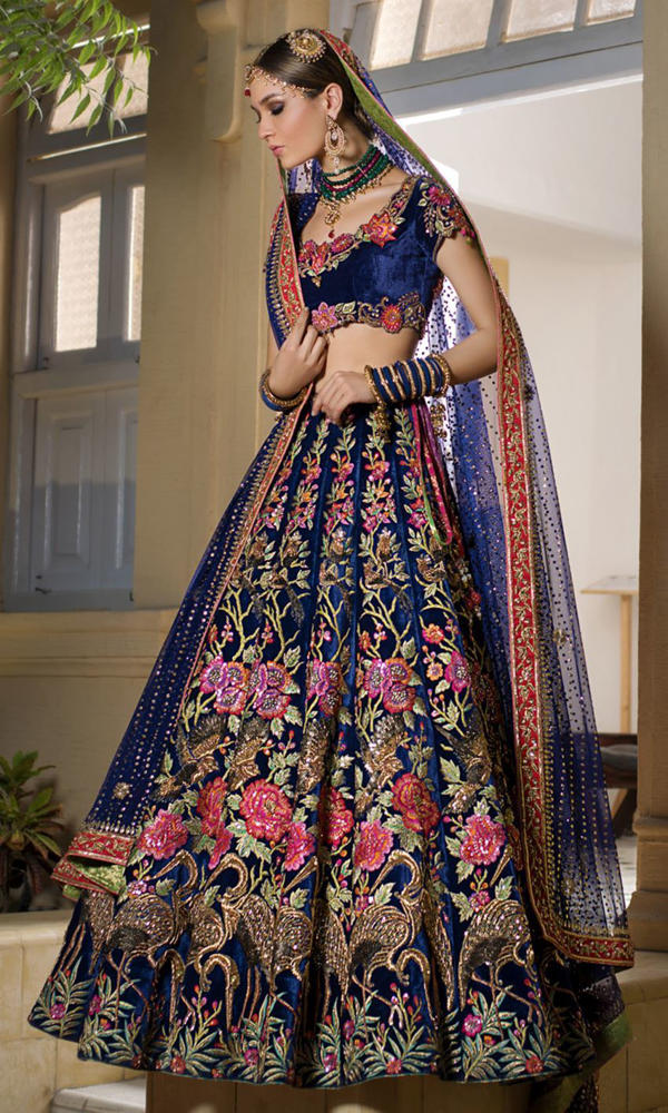 Pakistani Navy Blue Embroidered Velvet Bridal Lehenga Choli (3-Piece) - Image 3