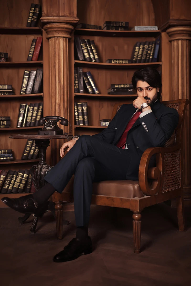 Navy Blue Wool Double-Breasted Suit (2-Piece) - Image 2