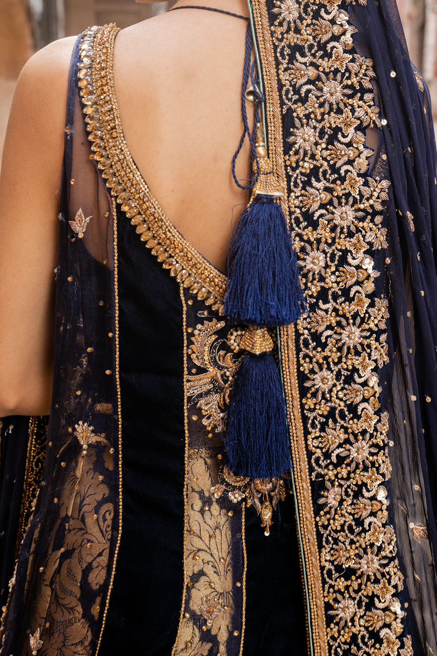 Pakistani Navy Embroidered Velvet & Organza Pishwas (3-Piece) - Image 5