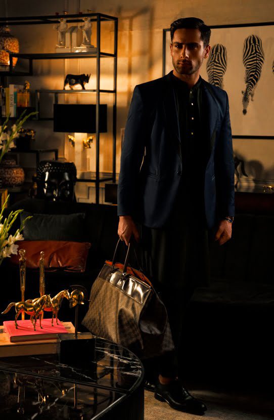 Navy Blue Suiting Prince Coat 3-Piece - Image 3