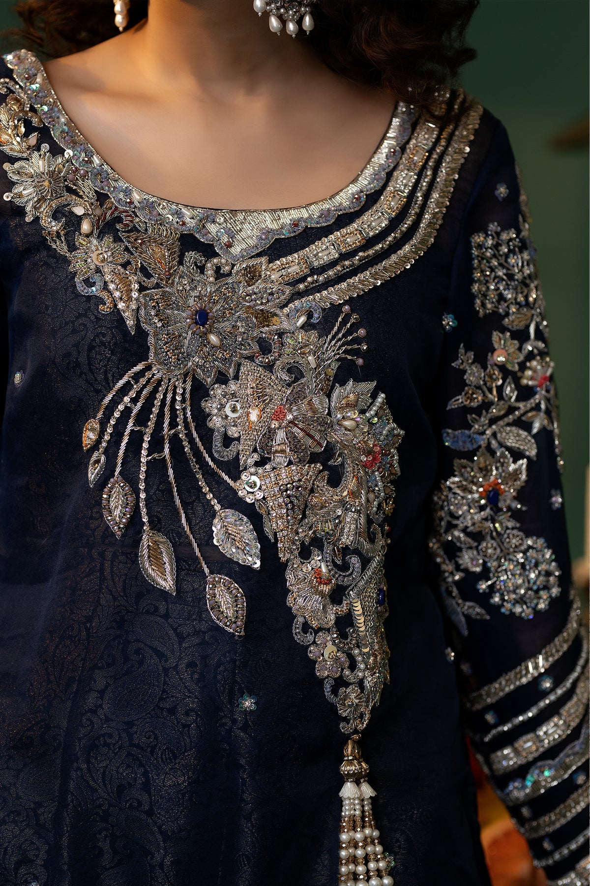 Navy Embellished Organza & Kimkhaab Salwar Kameez (2-Piece) - Image 3
