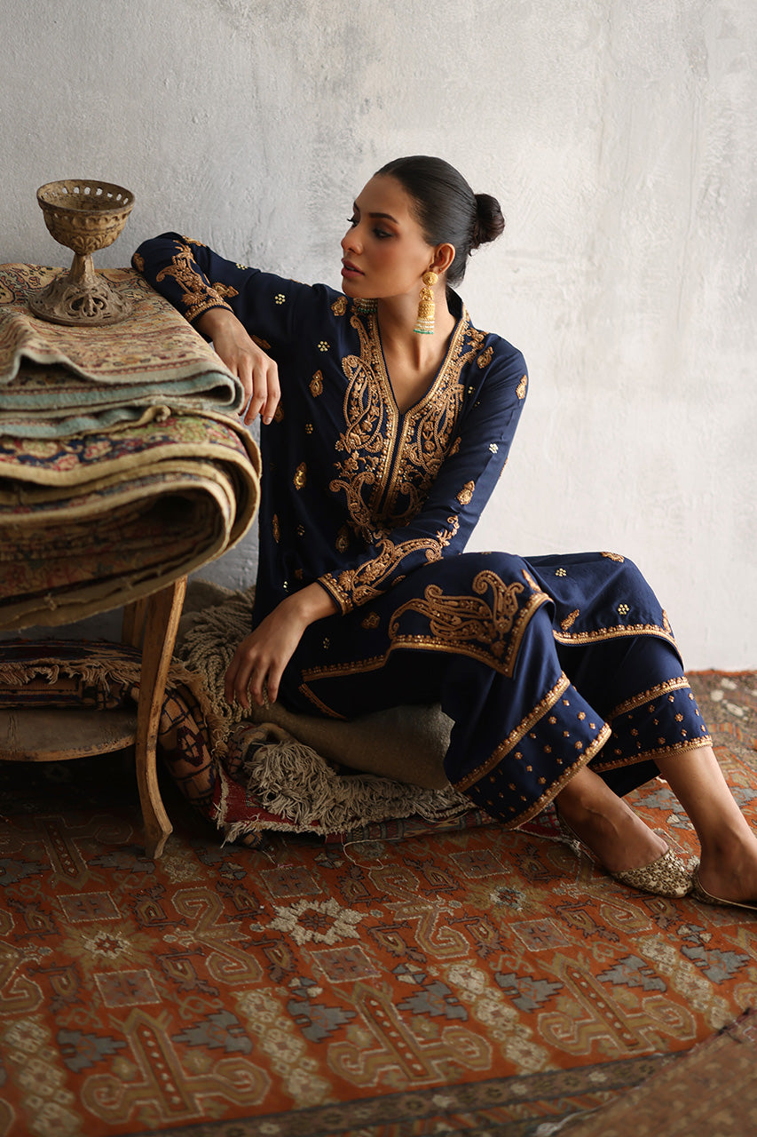 Navy Blue Marori Zardozi Raw Silk Kurta Set (3-Piece) - Image 6