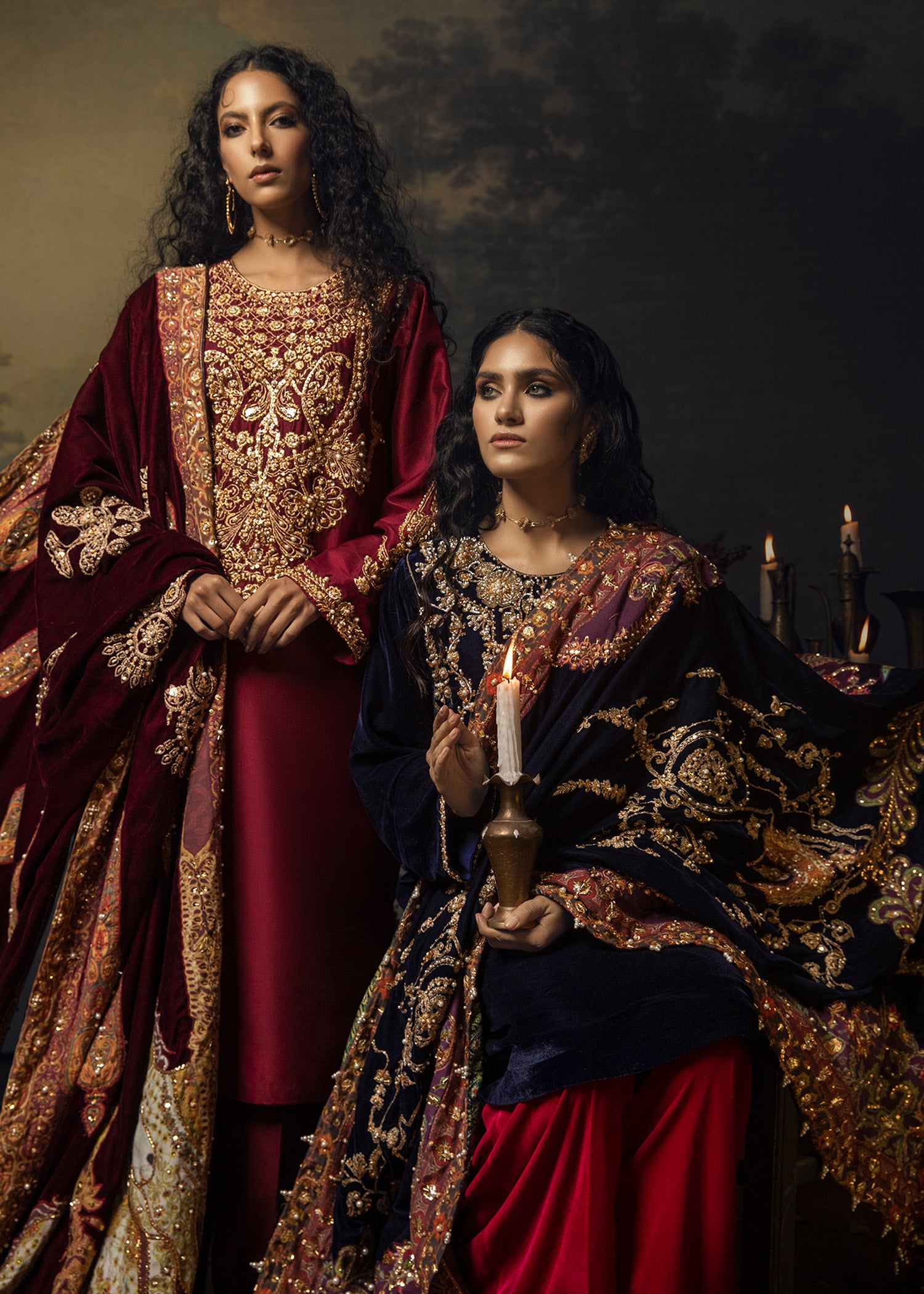 Navy Blue Embellished Velvet Salwar Kameez (3-Piece) - Image 5