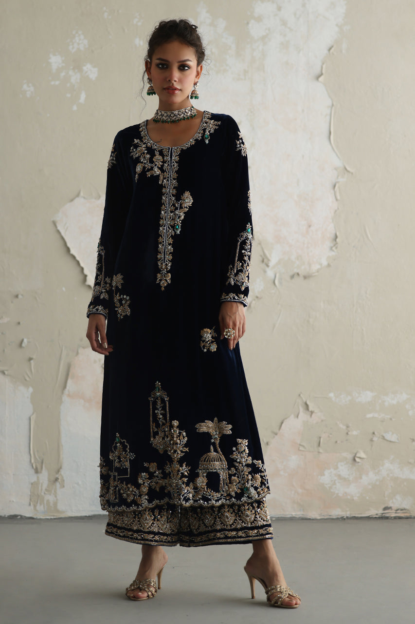 Navy Blue Zardozi Velvet Kurta Set (3-Piece) - Image 1