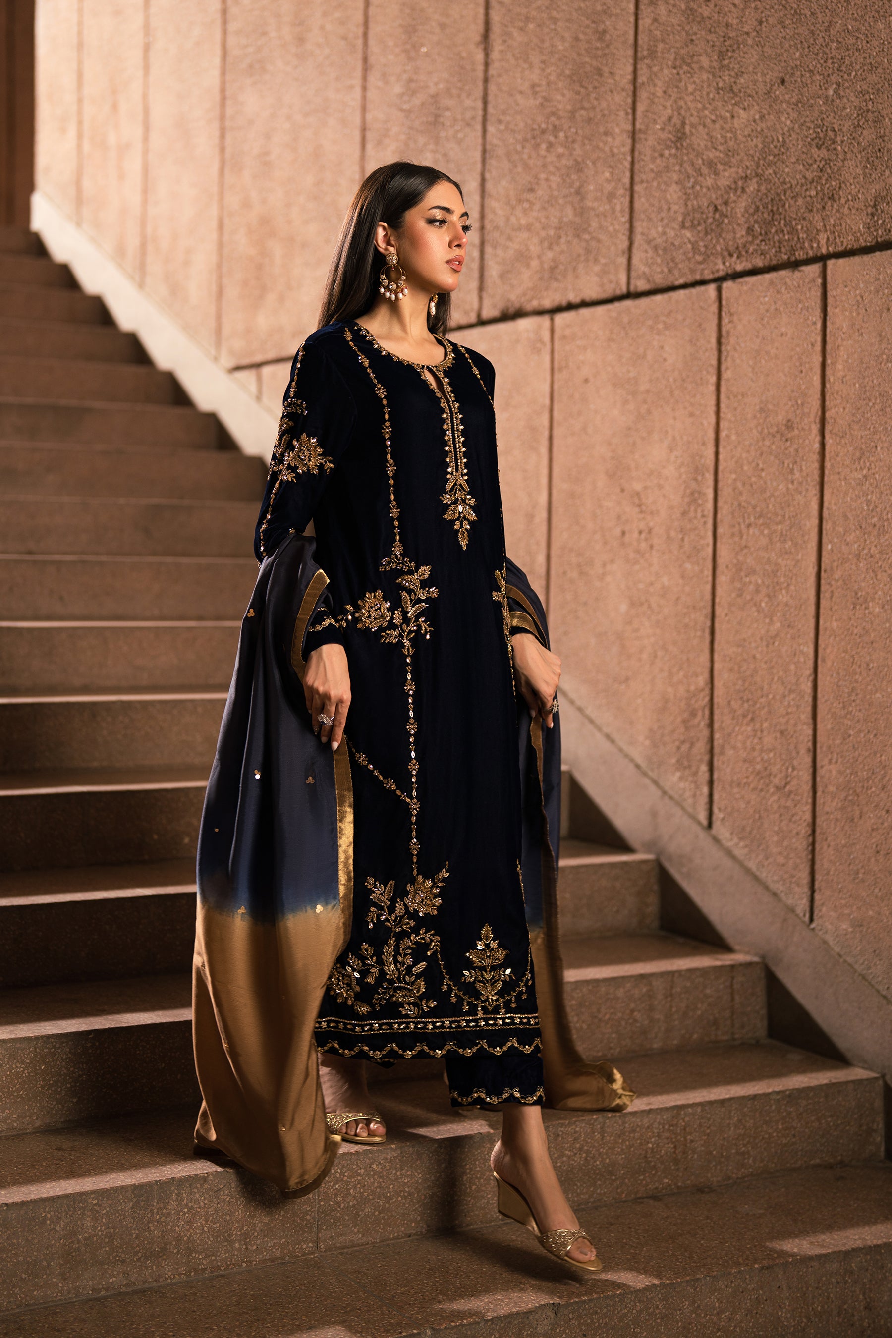 Pakistani Navy Blue Zardozi Velvet & Silk 3-Piece Set - Image 4