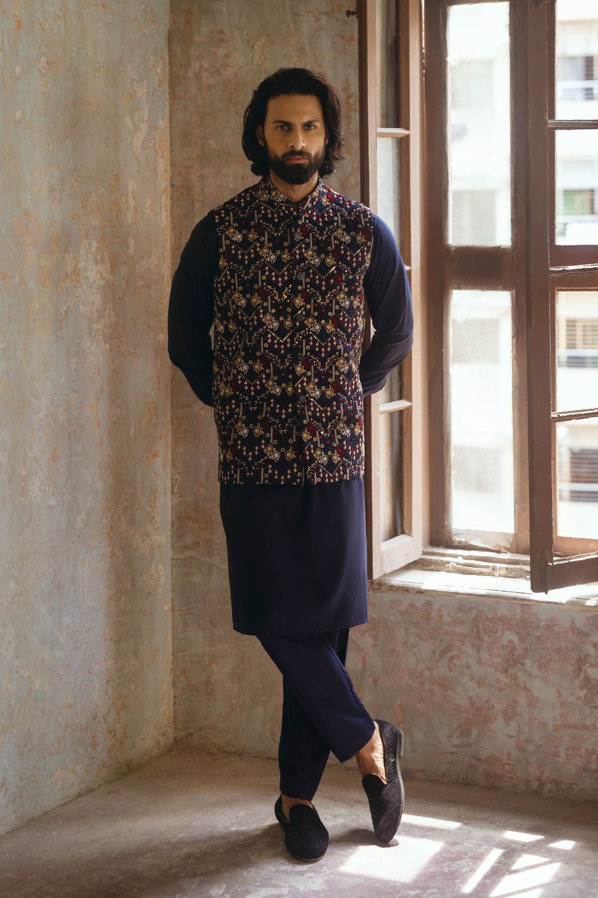 Navy Maroon Embroidered Waistcoat Kurta Set (3-Piece) - Image 1