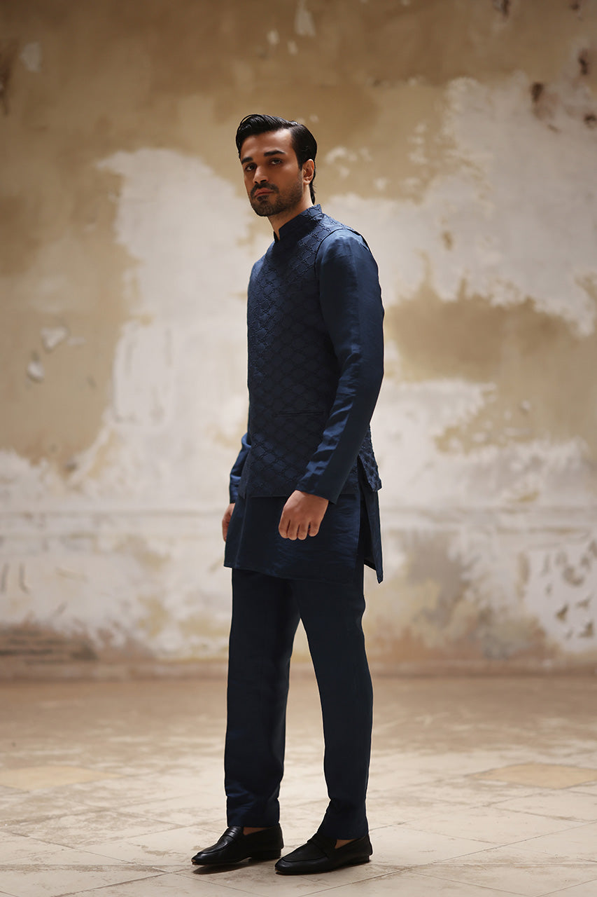 Navy Embroidered Raw Silk Waistcoat Kurta (3-Piece) - Image 4