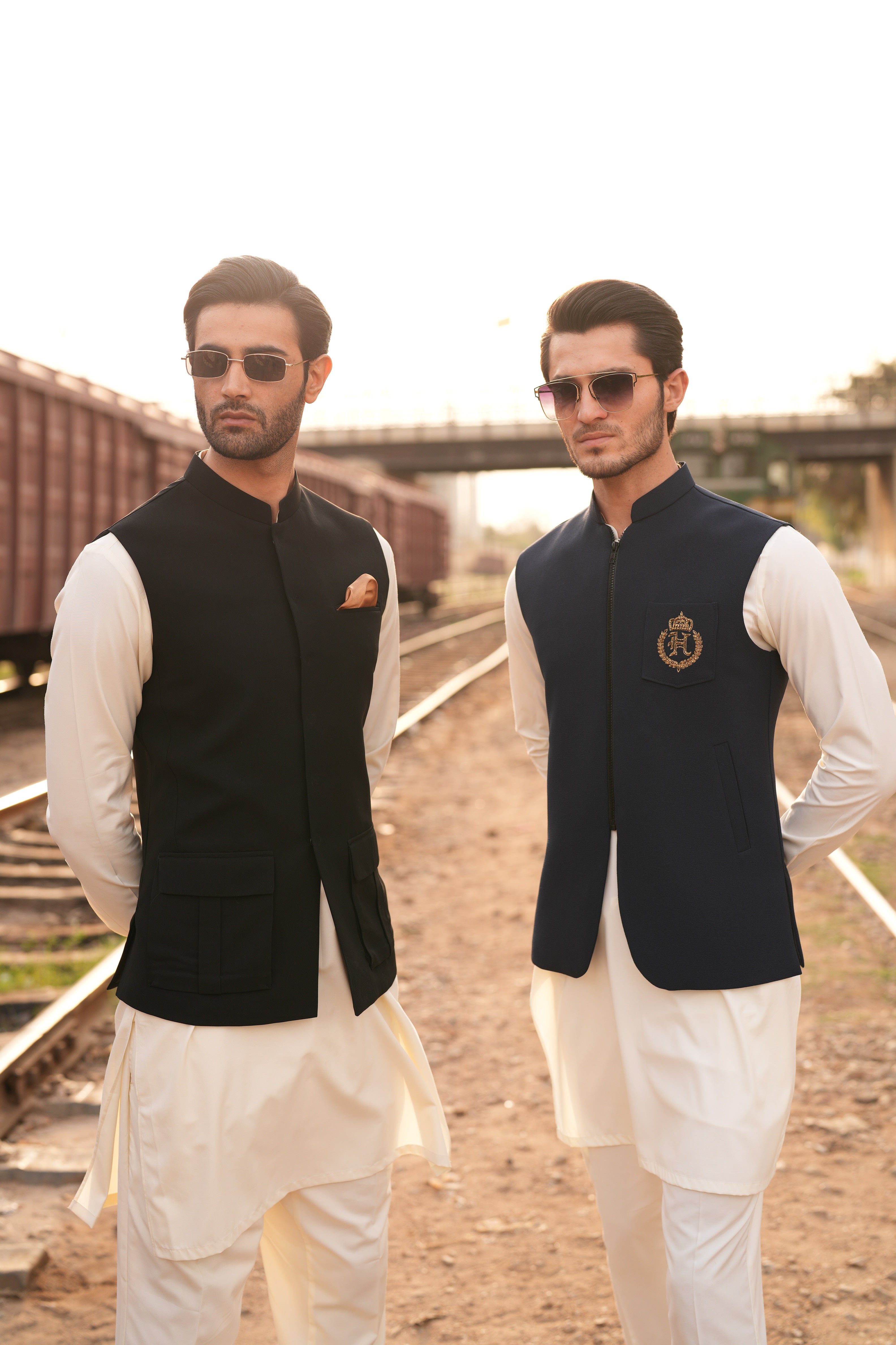 Navy Blue Embroidered Wash n Wear Waistcoat Kurta (3-Piece) - Image 4