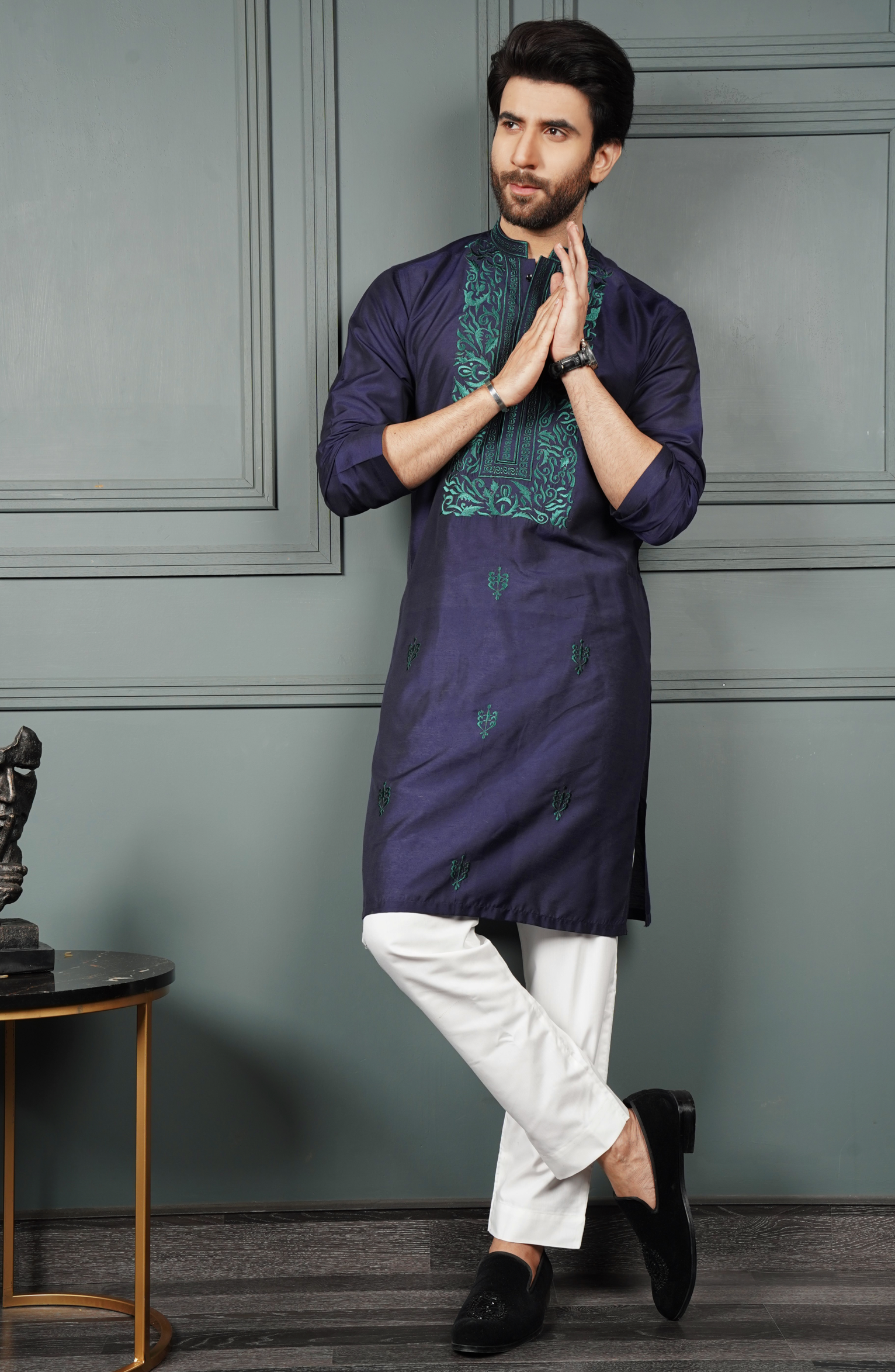Navy Blue Embroidered Cotton-Silk Kurta (2-Piece) - Image 2