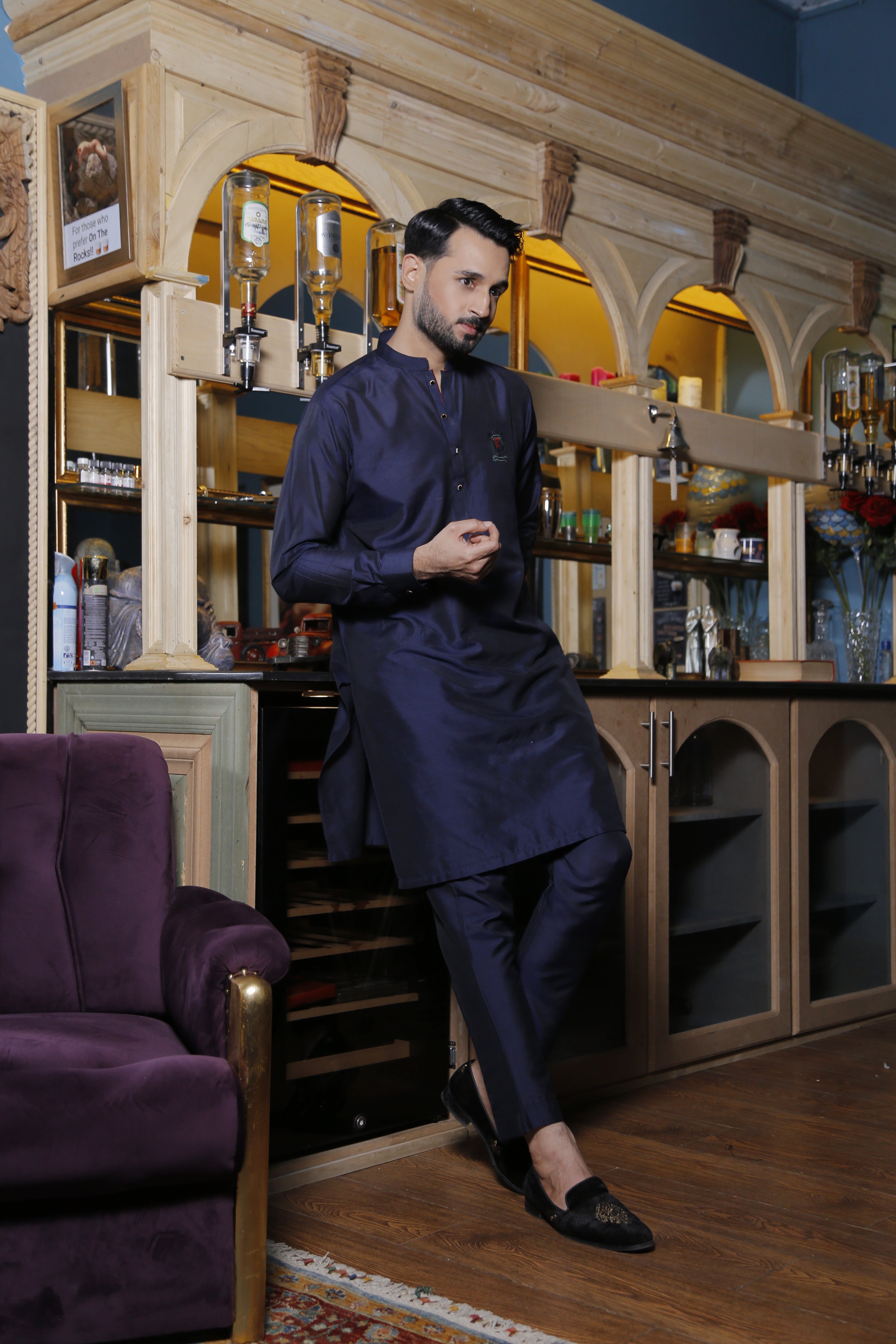 Navy Blue Green Embroidered Cotton Silk Kurta Pajama (2-Piece) - Image 5