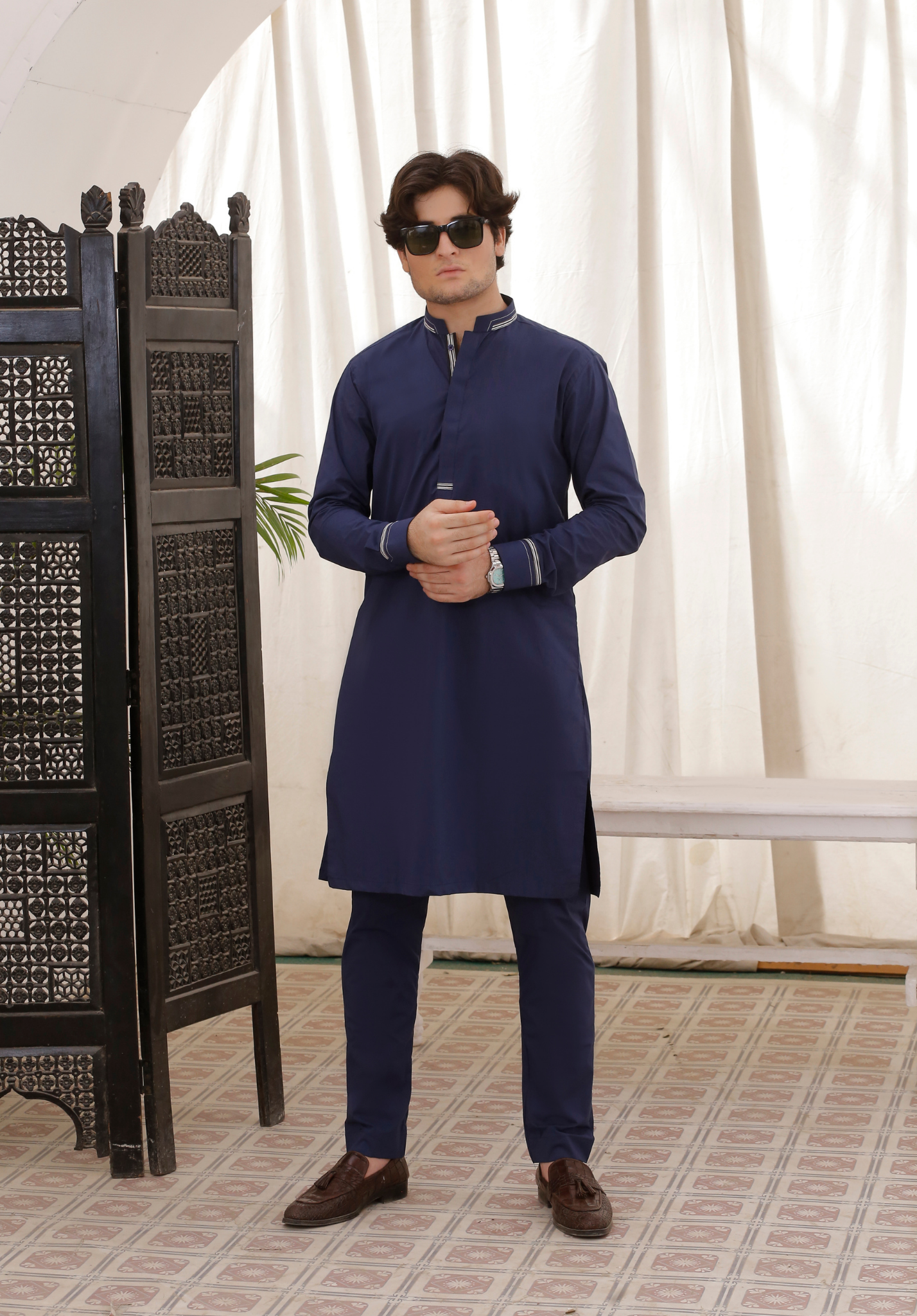 Navy Blue Textured Cotton Kurta Pajama (2-Piece) - Image 4