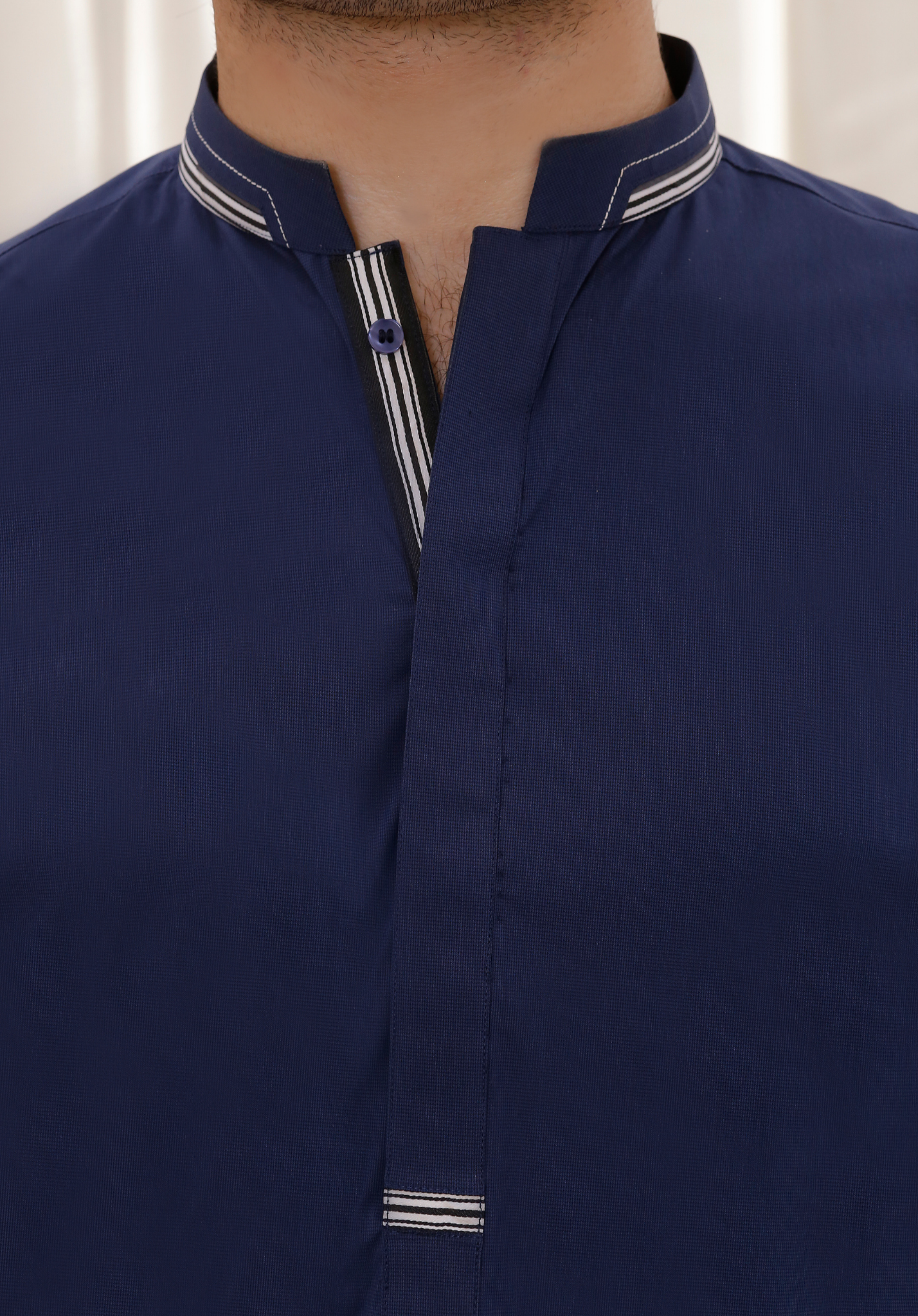 Navy Blue Textured Cotton Kurta Pajama (2-Piece) - Image 5