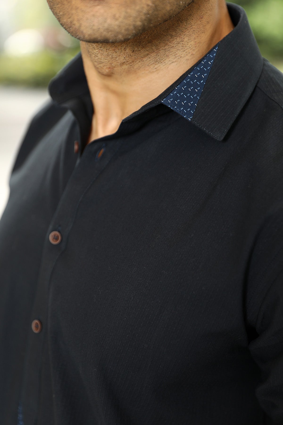 Deep Navy Contrast Collar Cotton Kurta Pajama (2-Piece) - Image 2