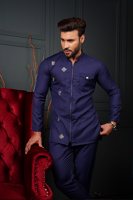 Navy Blue Minimal Embroidered Lightweight Kurta Pajama (2-Piece) - Image 3