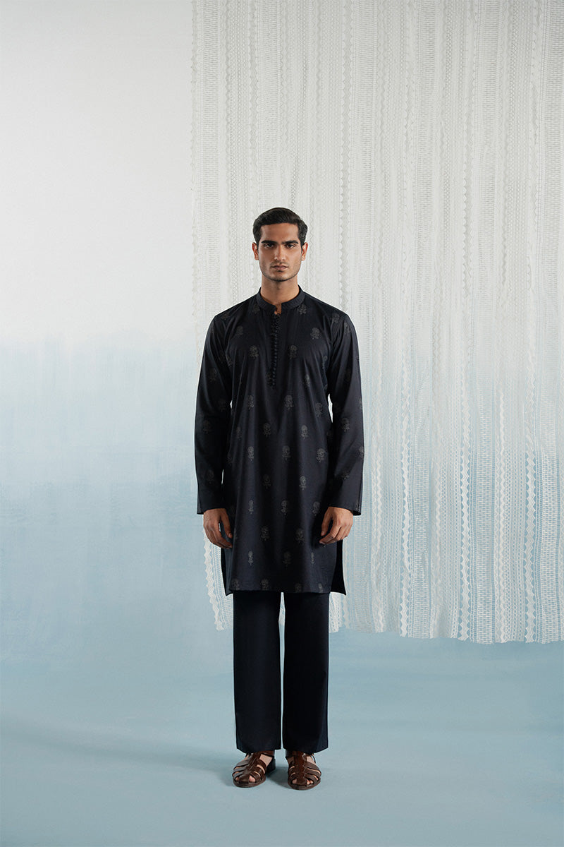 Navy Blue Floral Block Print Karandi Kurta Pajama (2-Piece) - Image 2