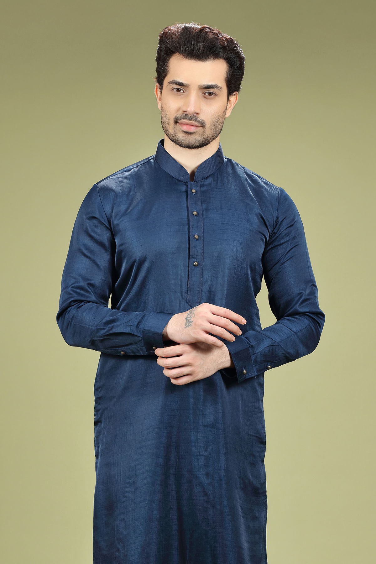 Navy Blue Silk Kurta Pajama (2-Piece) - Image 2