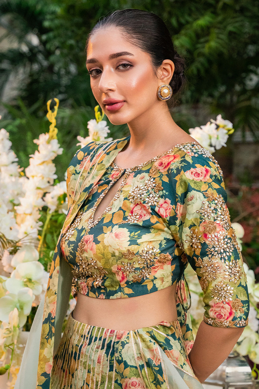 Pakistani Navy Blue Gota Khaddi Silk Lehenga (3-Piece) - Image 4