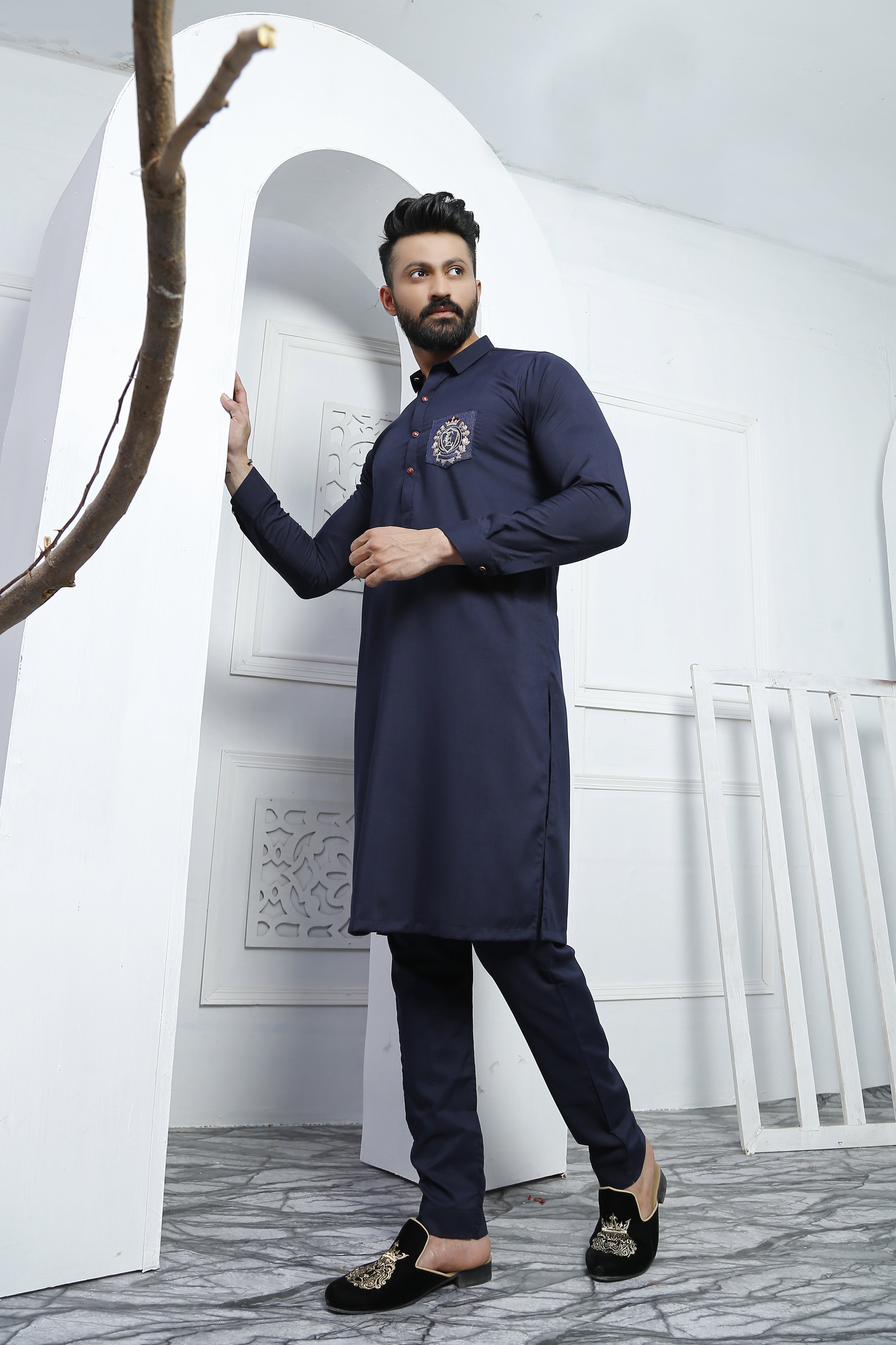Navy Blue Embroidered Cotton-Blend Kurta Pajama (2-Piece) - Image 1