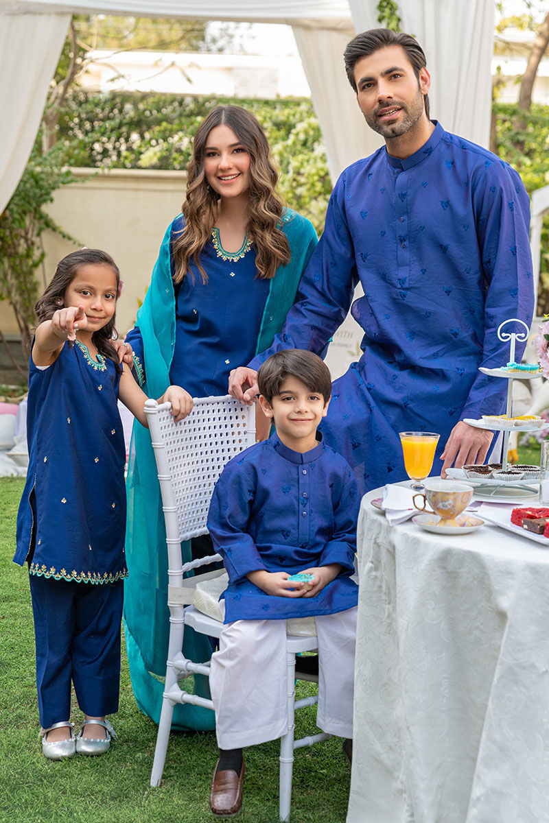 Navy Blue Embroidered Cotton-Silk Kurta (2-Piece) - Image 9