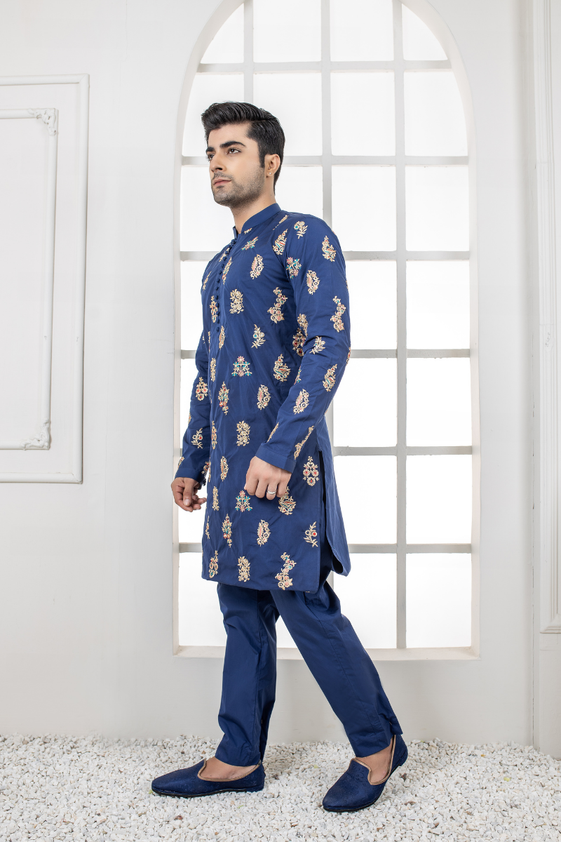 Navy Blue Embroidered Silk-Blend Kurta Pajama (2-Piece) - Image 3