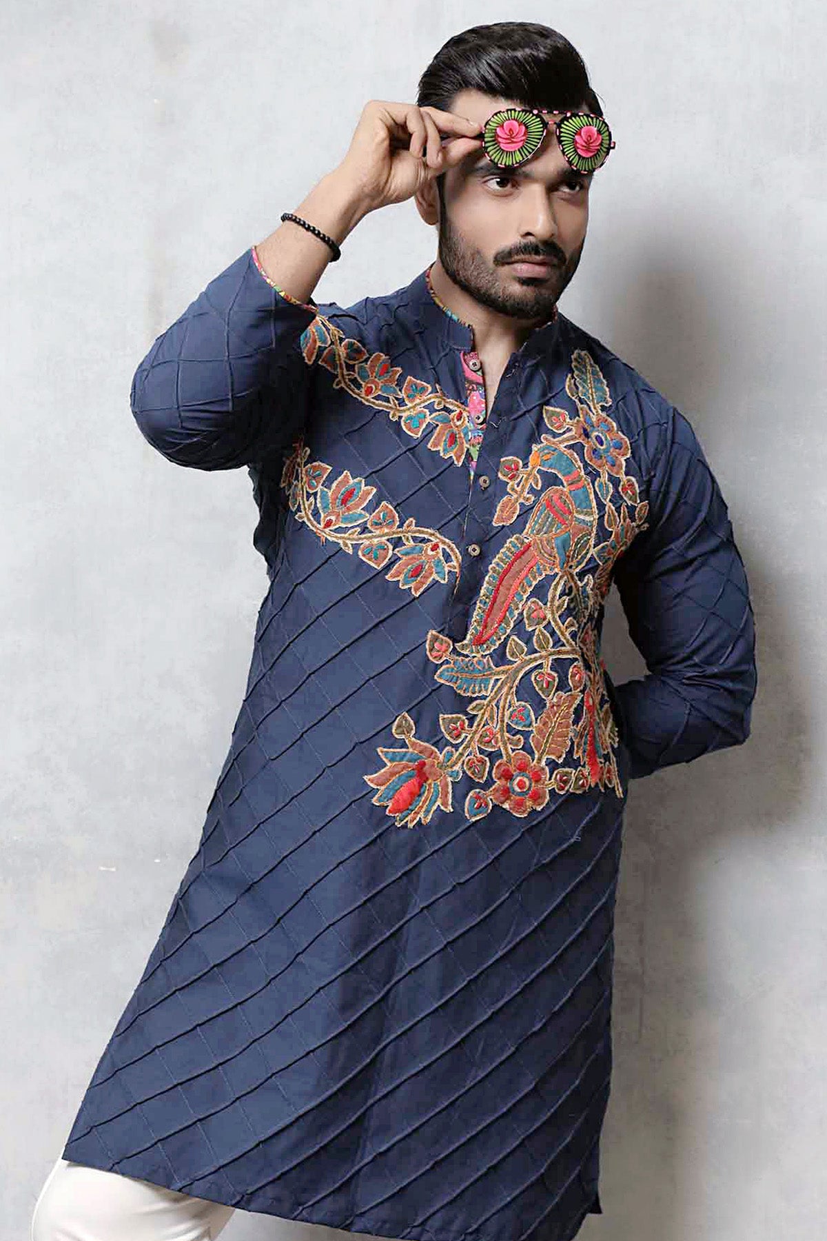 Navy Blue Embroidered Silk-Blend Kurta (2-Piece) - Image 1