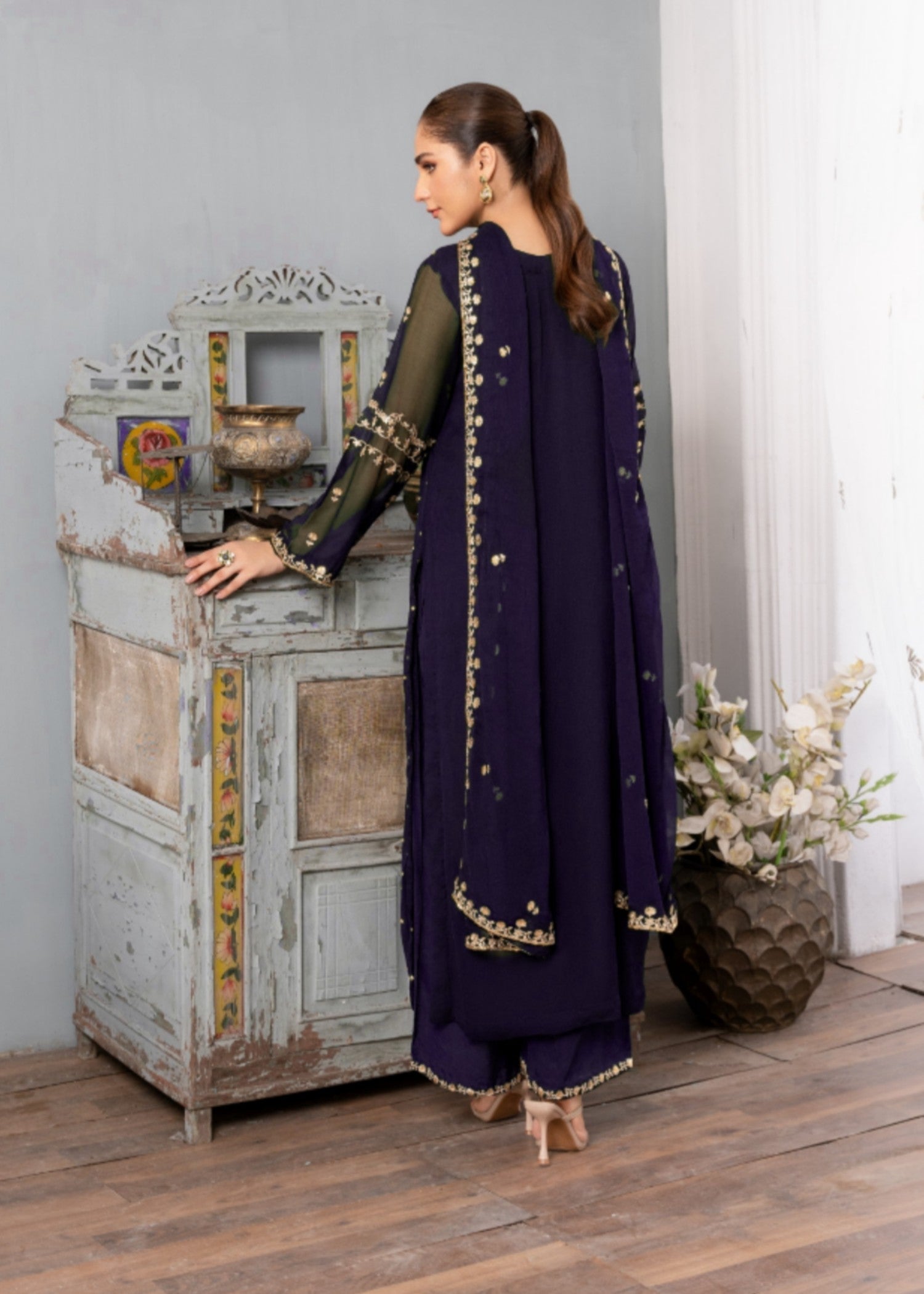 Pakistani Navy Blue Embroidered Chiffon Kurta Set (3-Piece) - Image 3