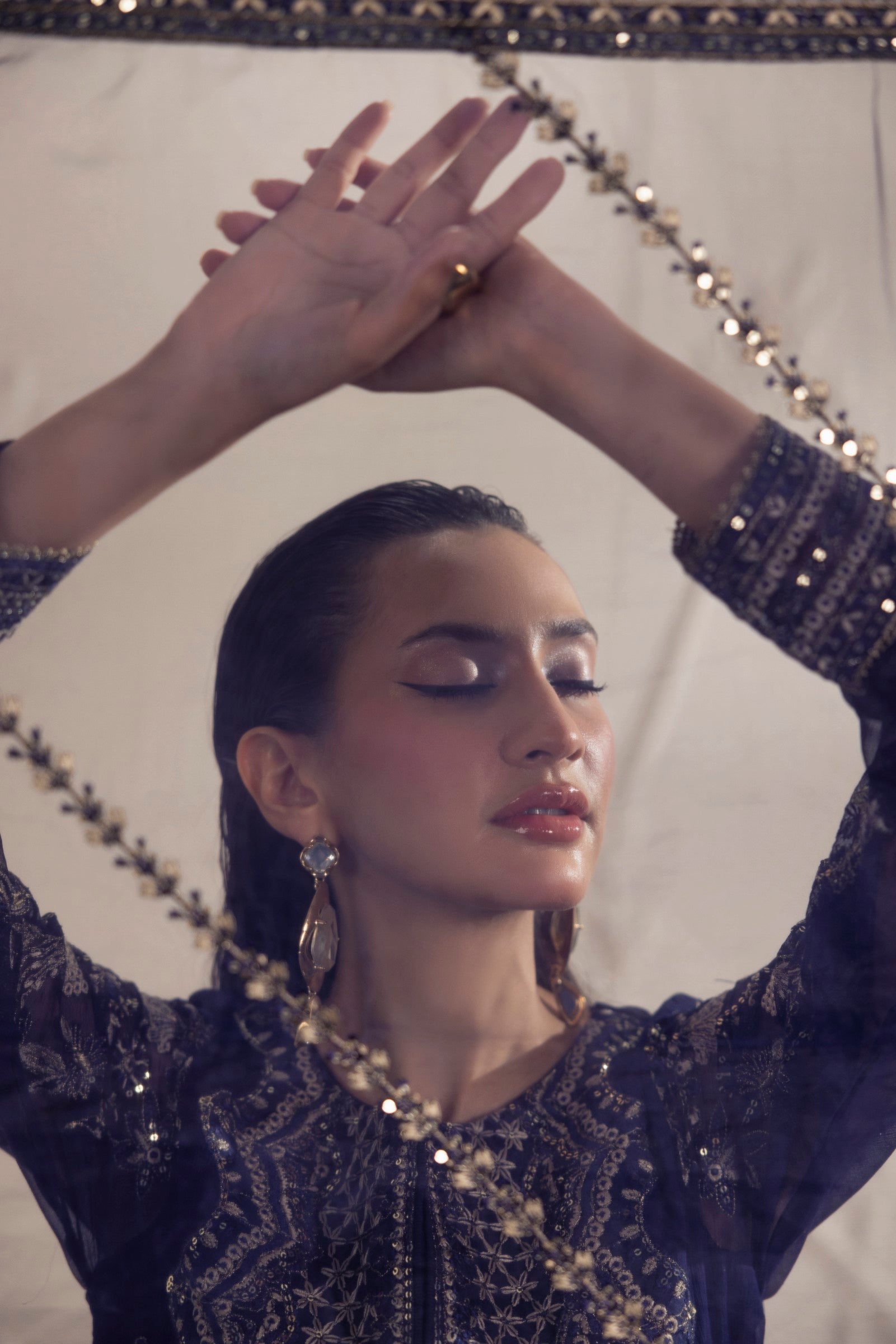 Pakistani Navy Blue Embroidered Chiffon & Organza Salwar Kameez (3-Piece) - Image 9