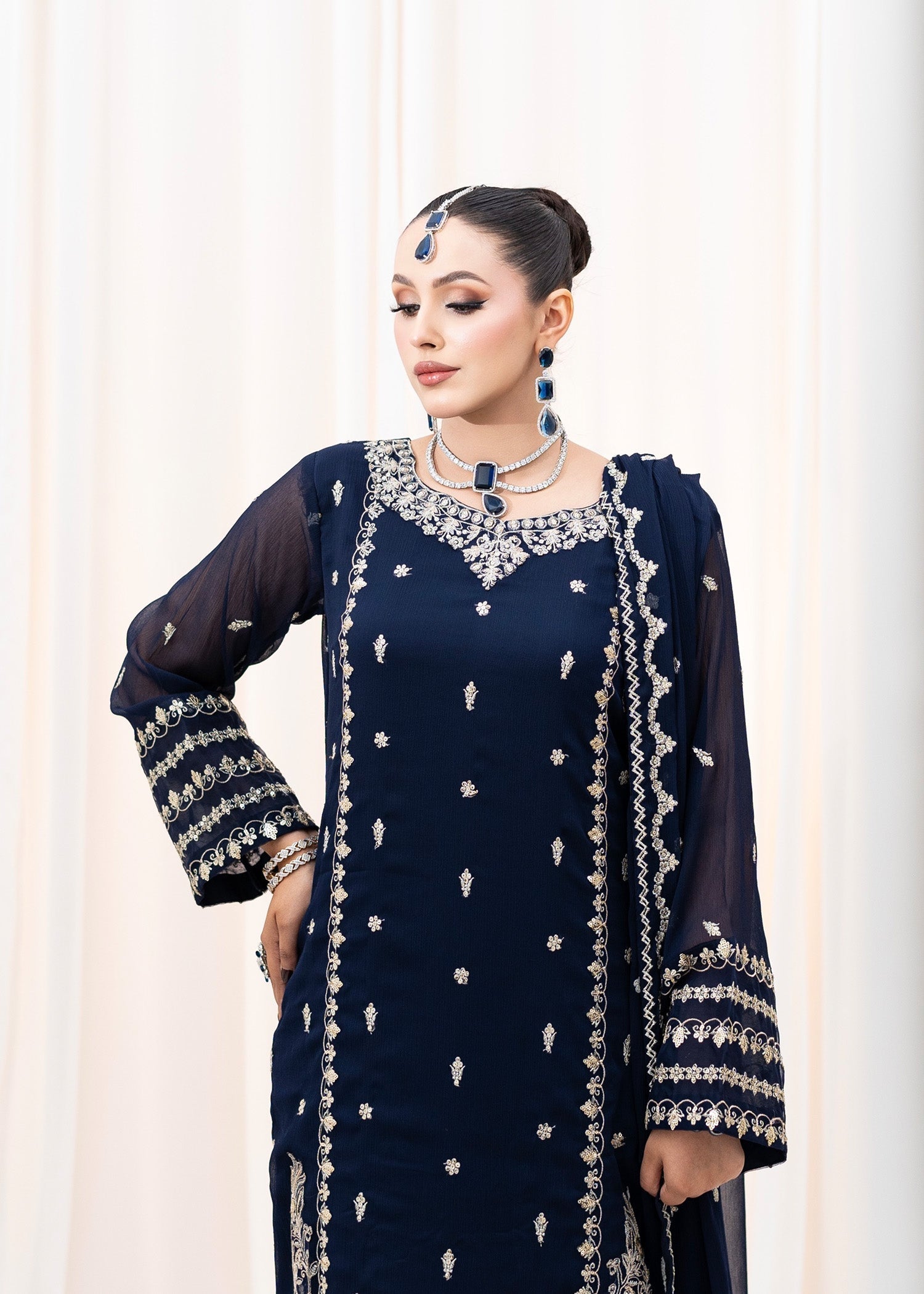 Pakistani Navy Blue Embroidered Chiffon Kurta Set (3-Piece) - Image 2