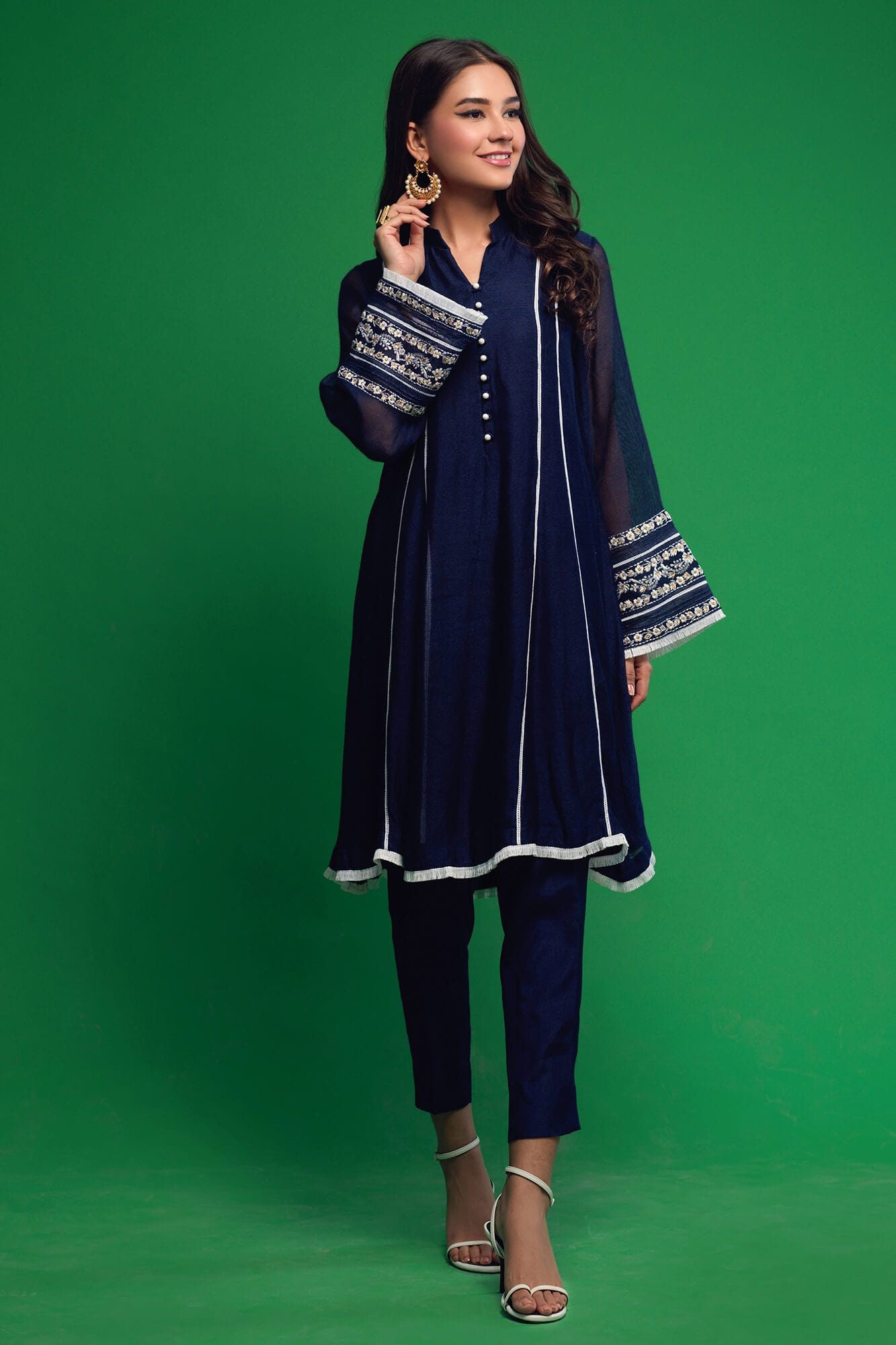 Navy Blue Embroidered Khaadi Net Kalidar Salwar Kameez (2-Piece) - Image 4