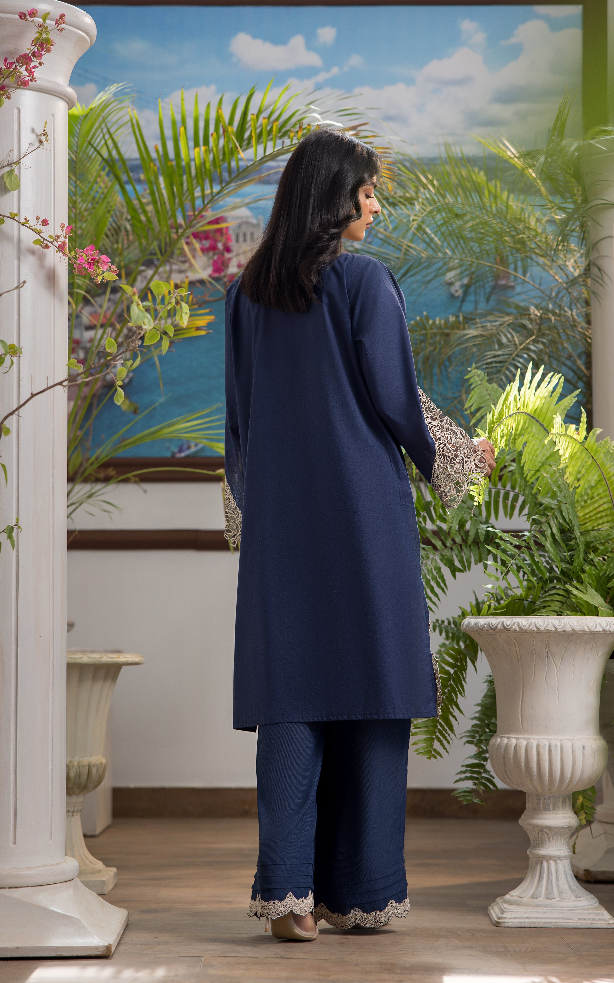 Pakistani Navy Blue Cutwork Embroidered Lawn Salwar Kameez (2-Piece) - Image 7