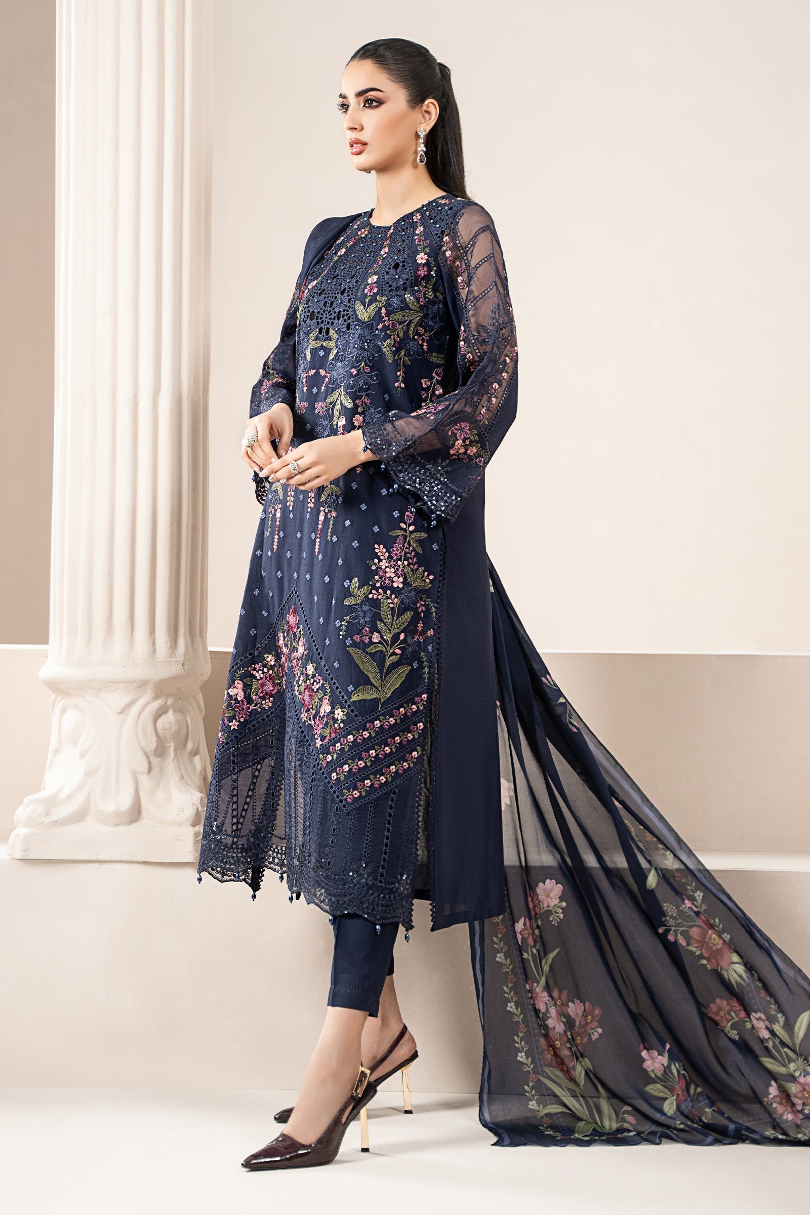 Pakistani Navy Blue Embroidered Lawn Salwar Kameez (3-Piece) - Image 5
