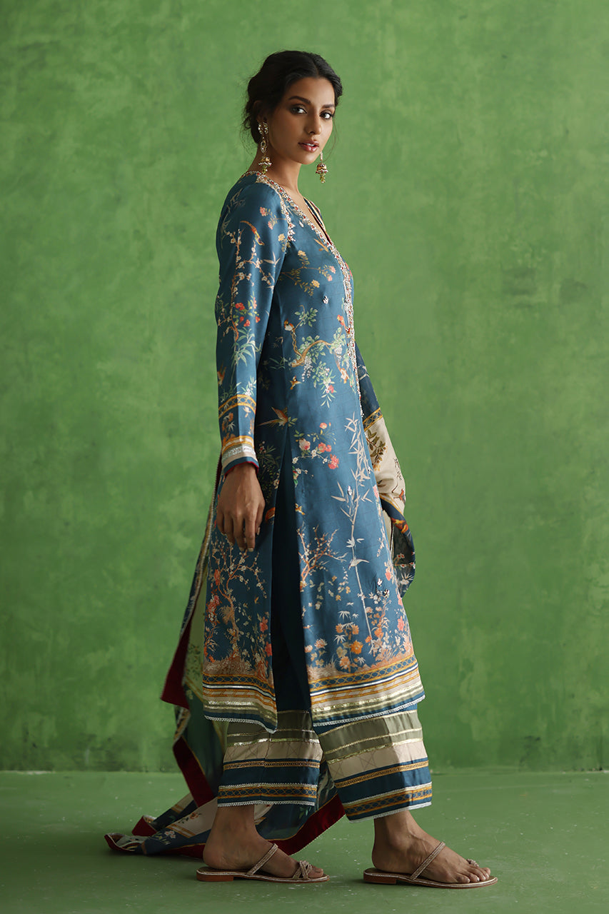 Pakistani Navy Gota Zardozi Rod Silk Salwar Kameez (3-Piece) - Image 4