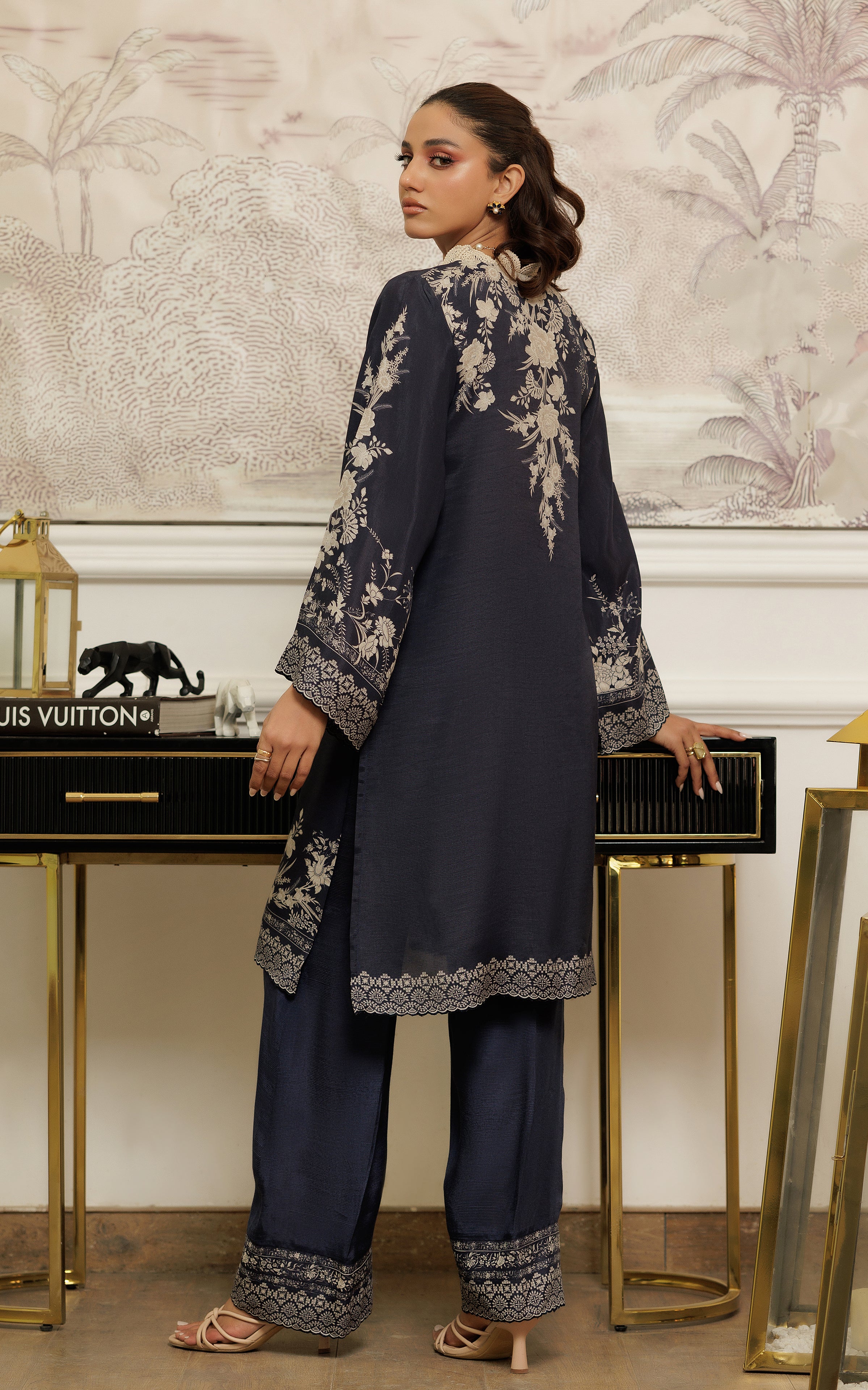 Pakistani Navy Printed Silk Salwar Kameez (2-Piece) - Image 4