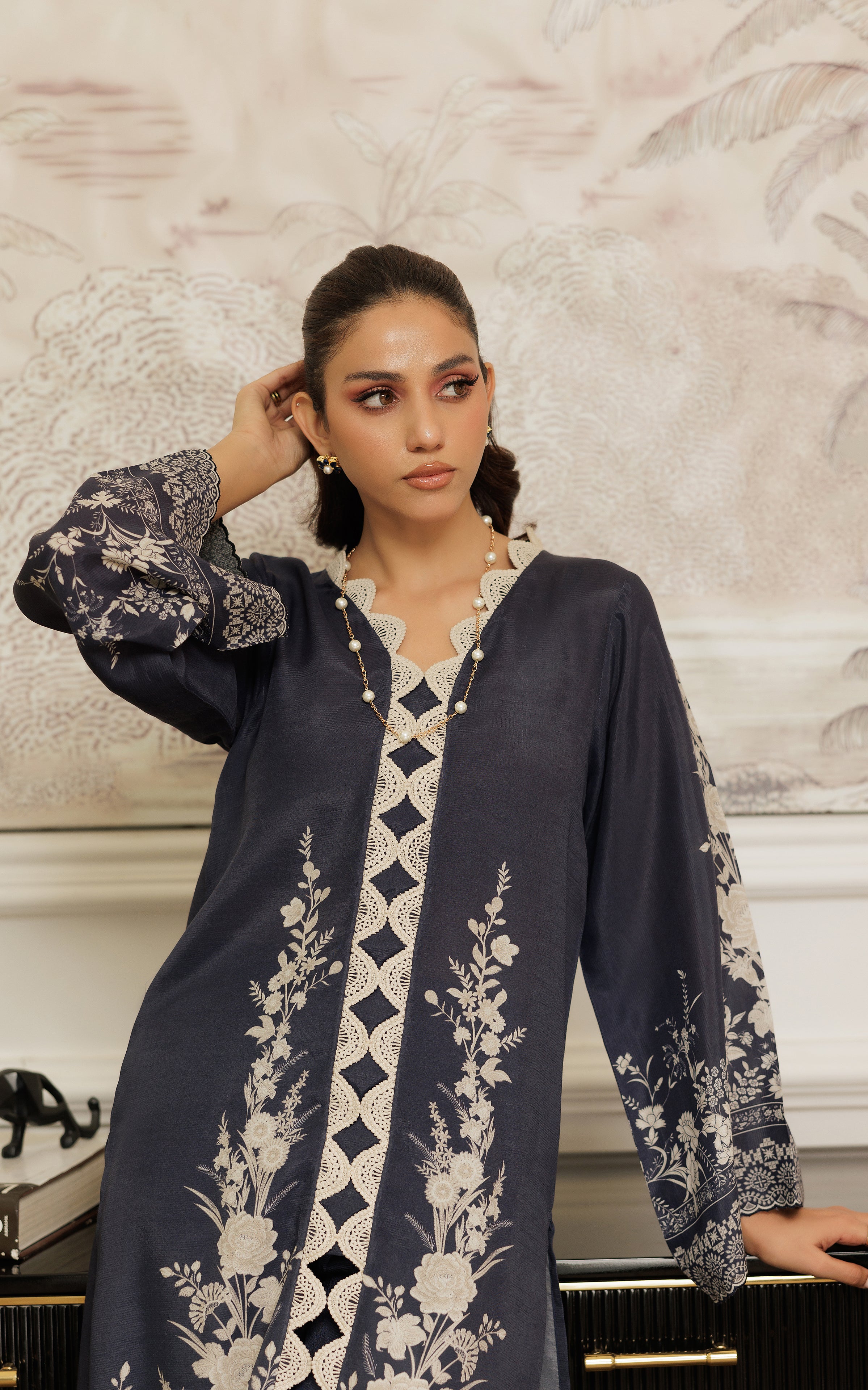 Pakistani Navy Printed Silk Salwar Kameez (2-Piece) - Image 5