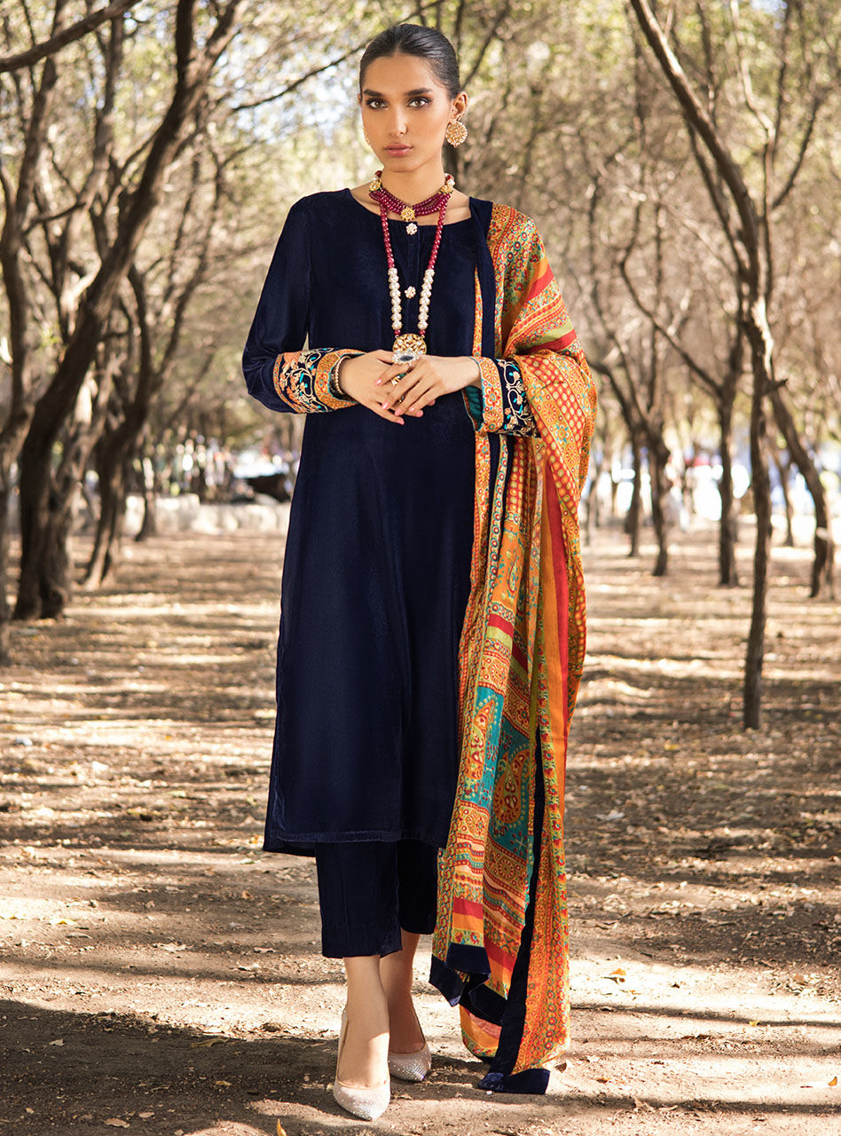 Pakistani Deep Navy Embroidered Velvet Salwar Kameez (3-Piece) - Image 1