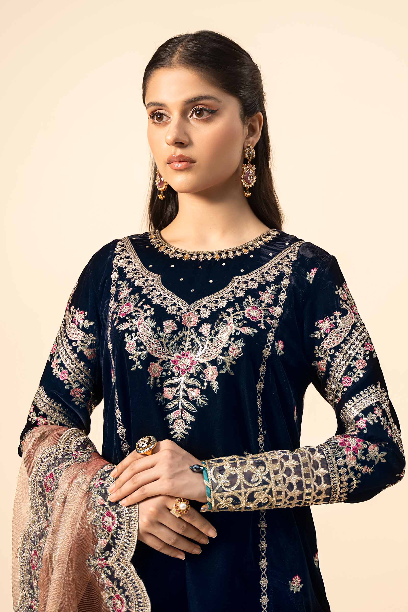Pakistani Navy Blue Embroidered Velvet & Raw Silk Salwar Kameez (3-Piece) - Image 3