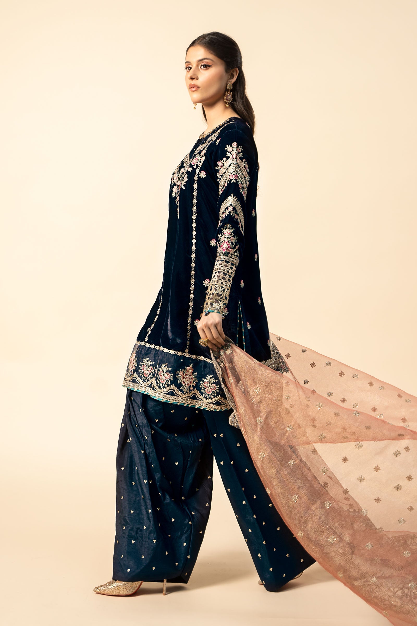 Pakistani Navy Blue Embroidered Velvet & Raw Silk Salwar Kameez (3-Piece) - Image 5