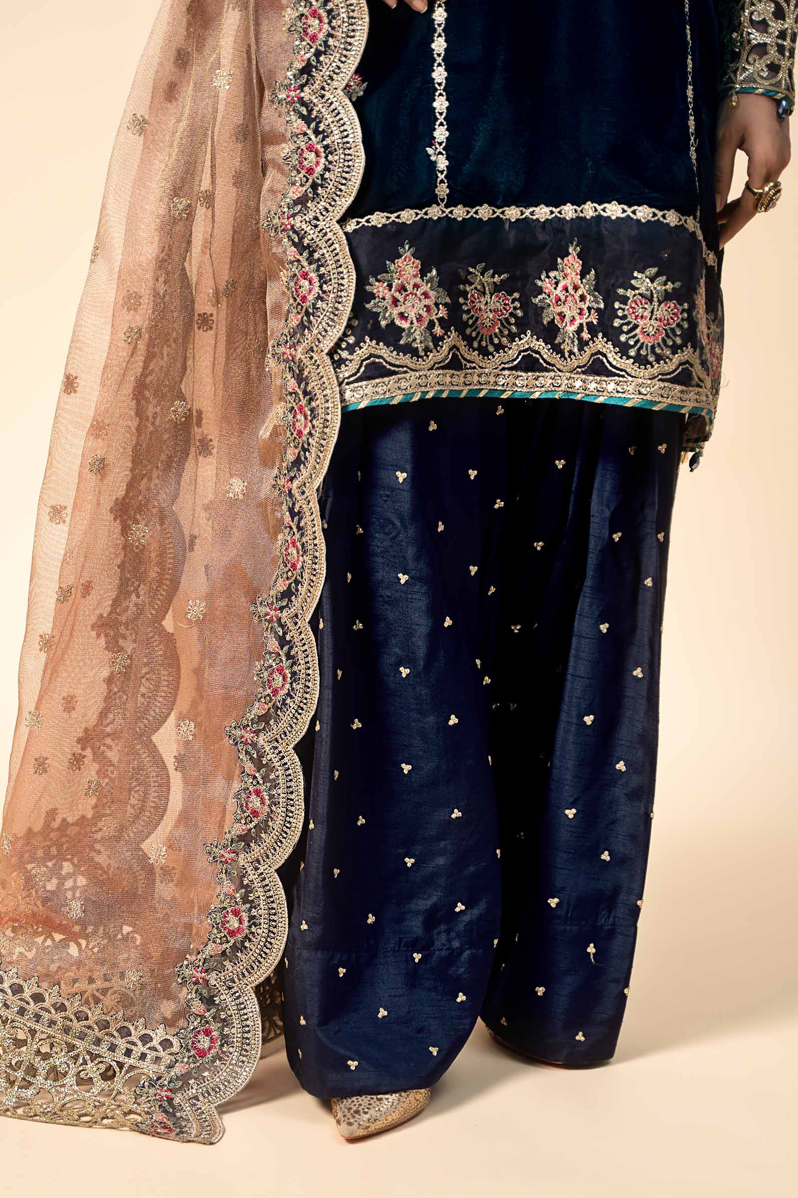Pakistani Navy Blue Embroidered Velvet & Raw Silk Salwar Kameez (3-Piece) - Image 6