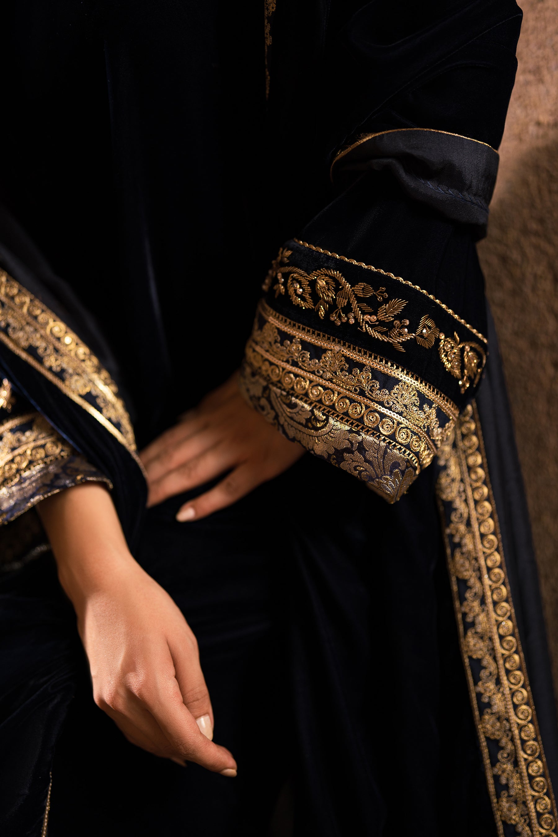 Navy Blue Zardozi Velvet Salwar Kameez (3-Piece) - Image 4