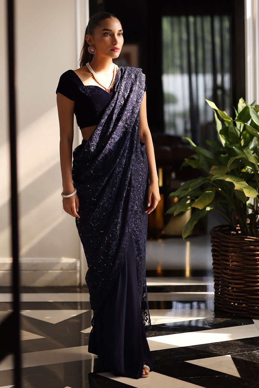 Navy Blue Sparkle Lace Chiffon Saree (2-Piece) - Image 2