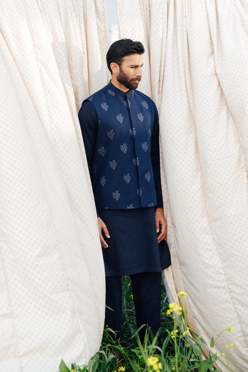 Navy Blue Embroidered Cotton Waistcoat Kurta (3-Piece) - Image 5