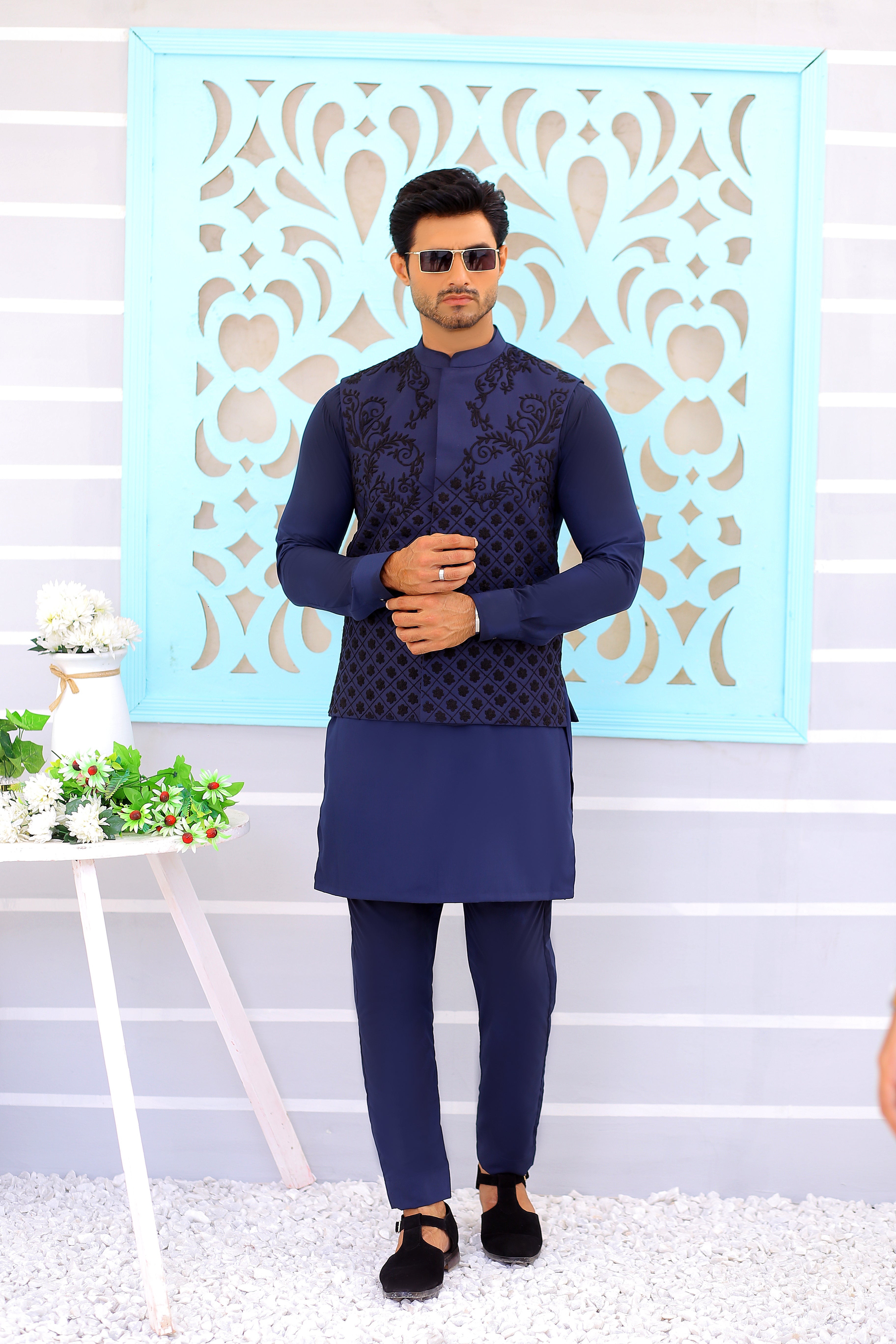 Navy Blue Embroidered Poly-Viscose Waistcoat Kurta (3-Piece) - Image 4