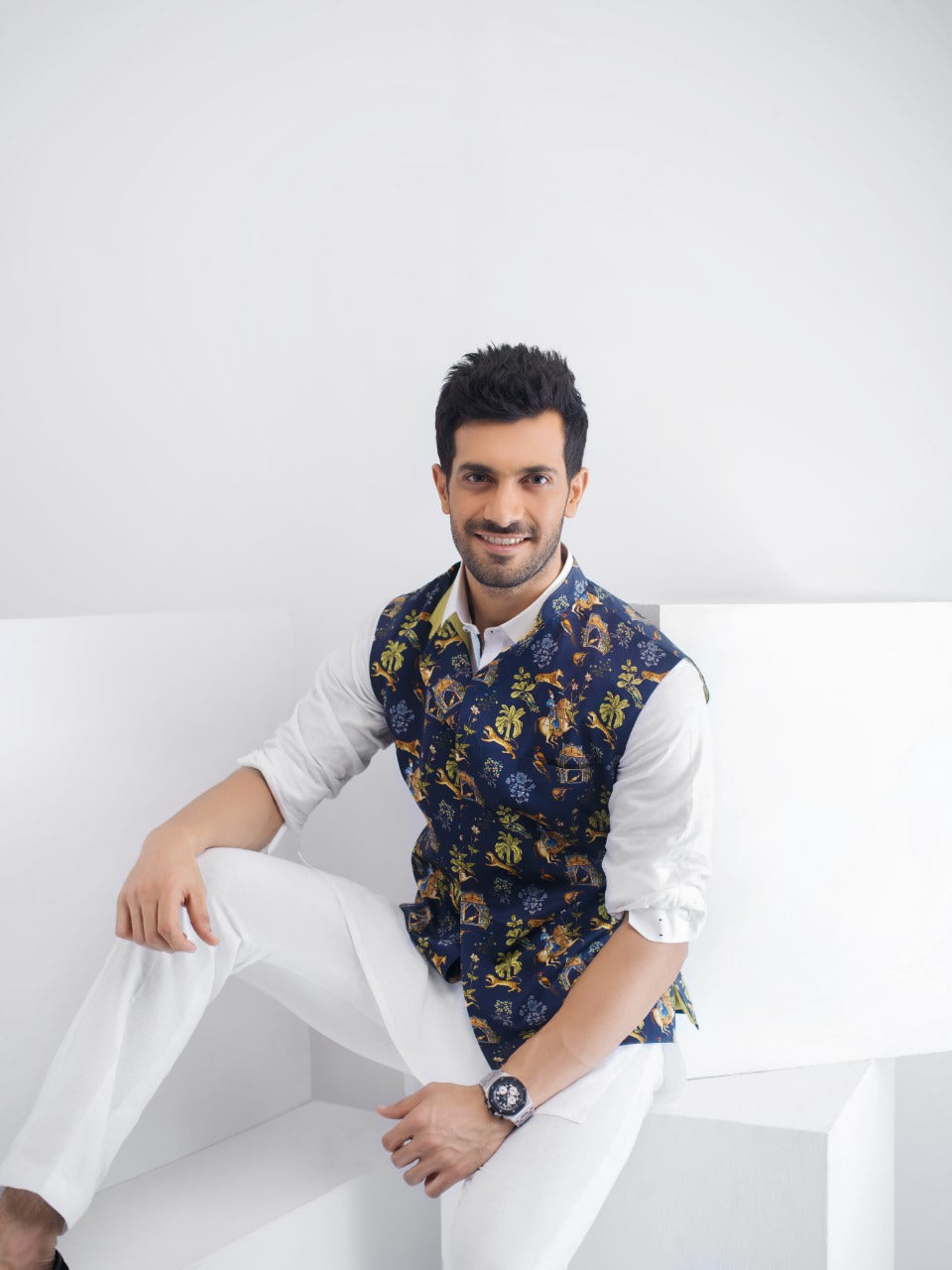 Navy Digital Print Raw Silk Waistcoat Kurta (3-Piece) - Image 2