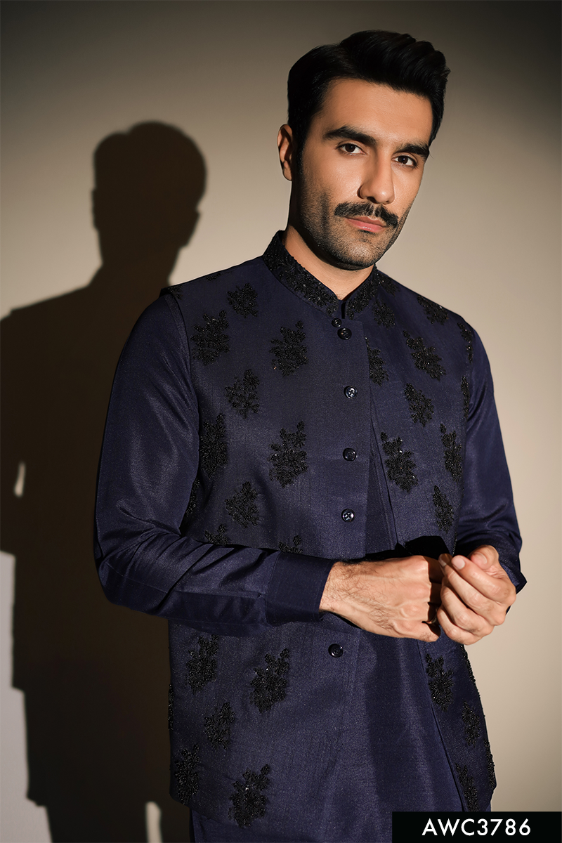 Navy Blue Embellished Silk-Blend Waistcoat Kurta (3-Piece) - Image 4